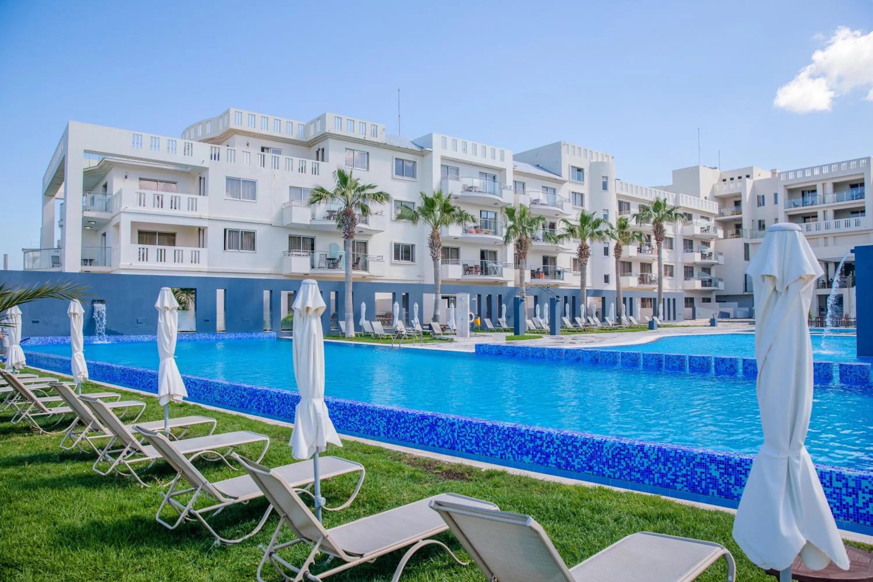 Property building in Blue Lagoon Kosher Hotel (by Capital Coast Resort & Spa)