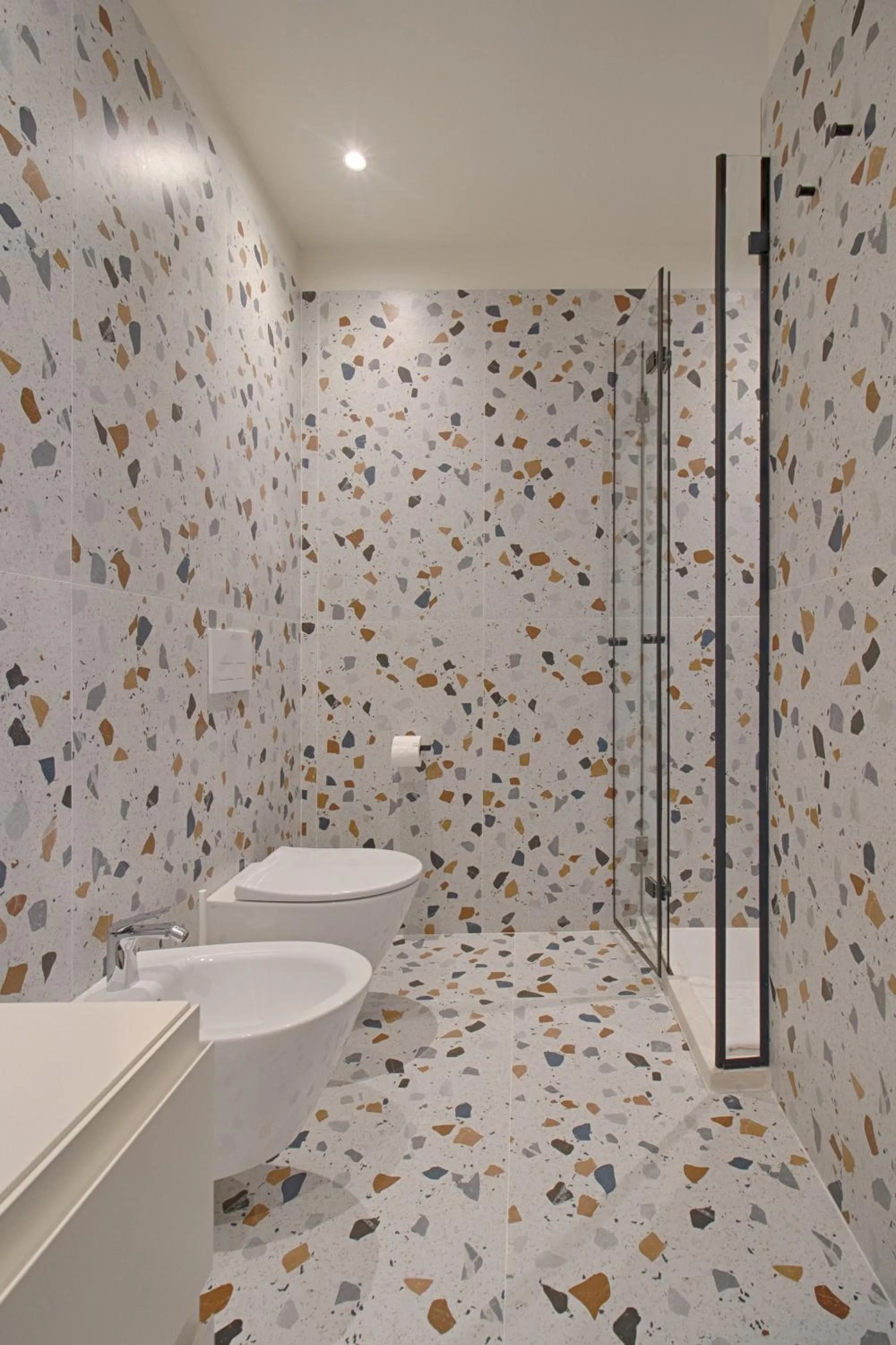 Shower in The Rooms Serviced Apartments Tirana