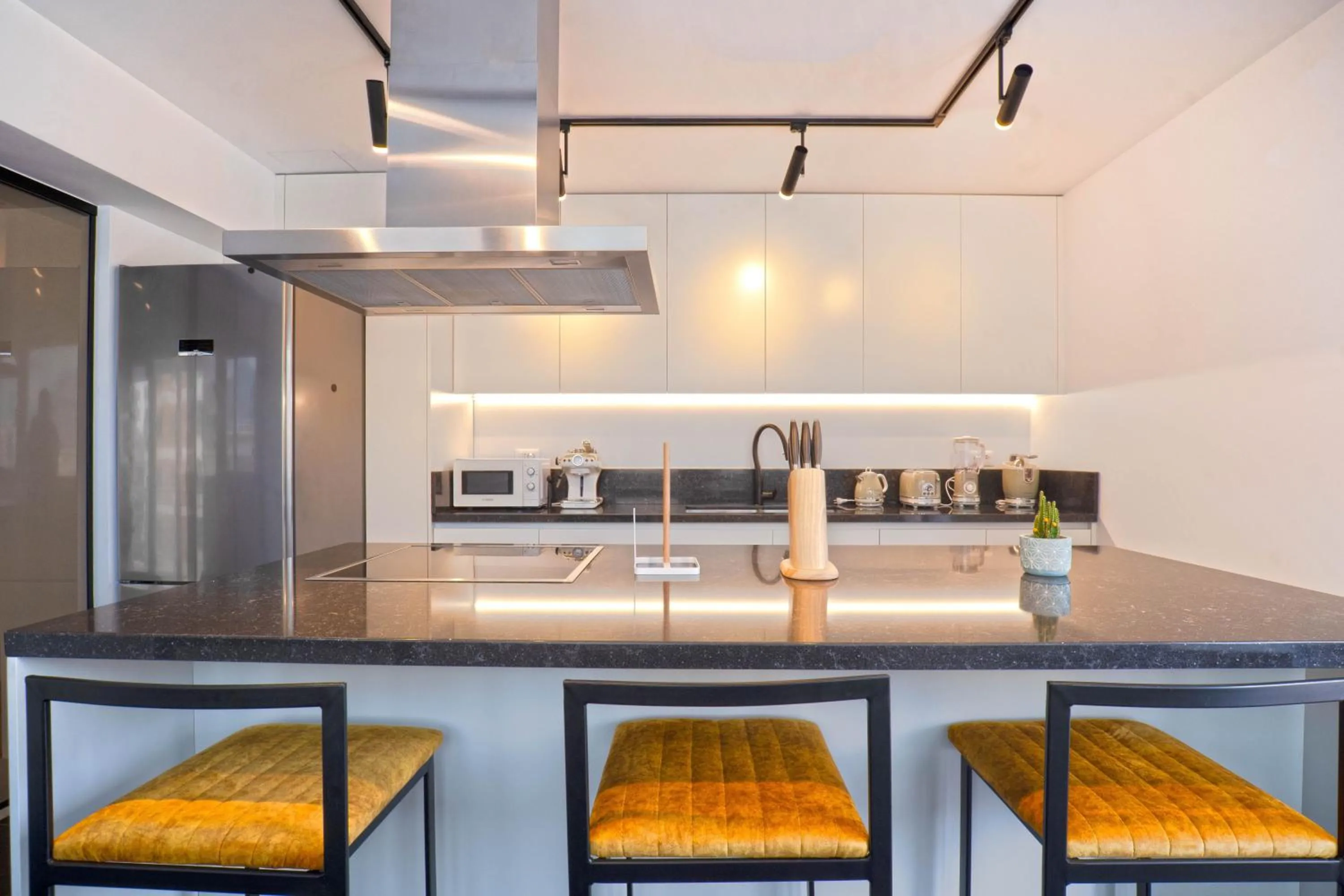 Coffee/tea facilities in The Rooms Serviced Apartments Tirana