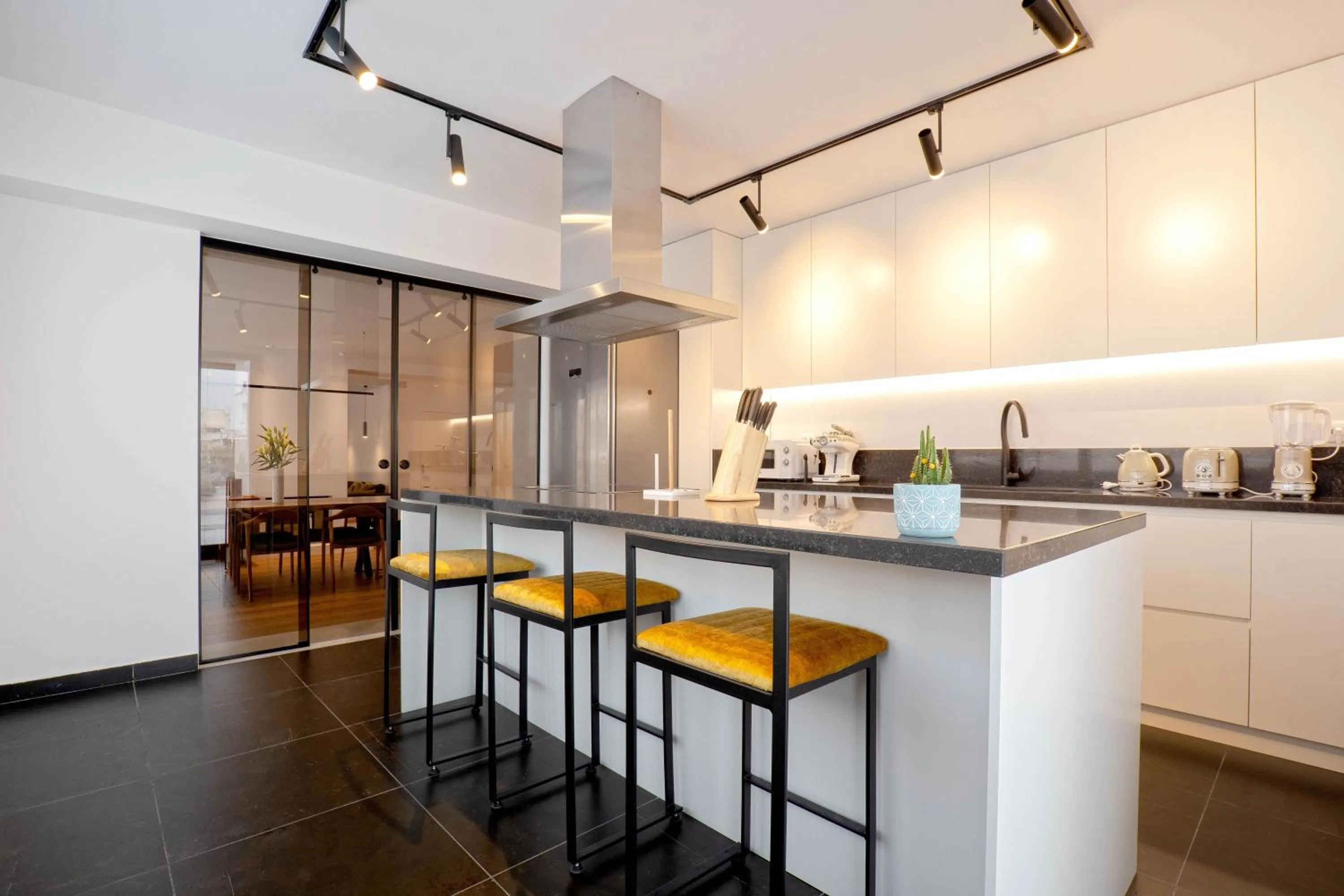 Coffee/tea facilities in The Rooms Serviced Apartments Tirana