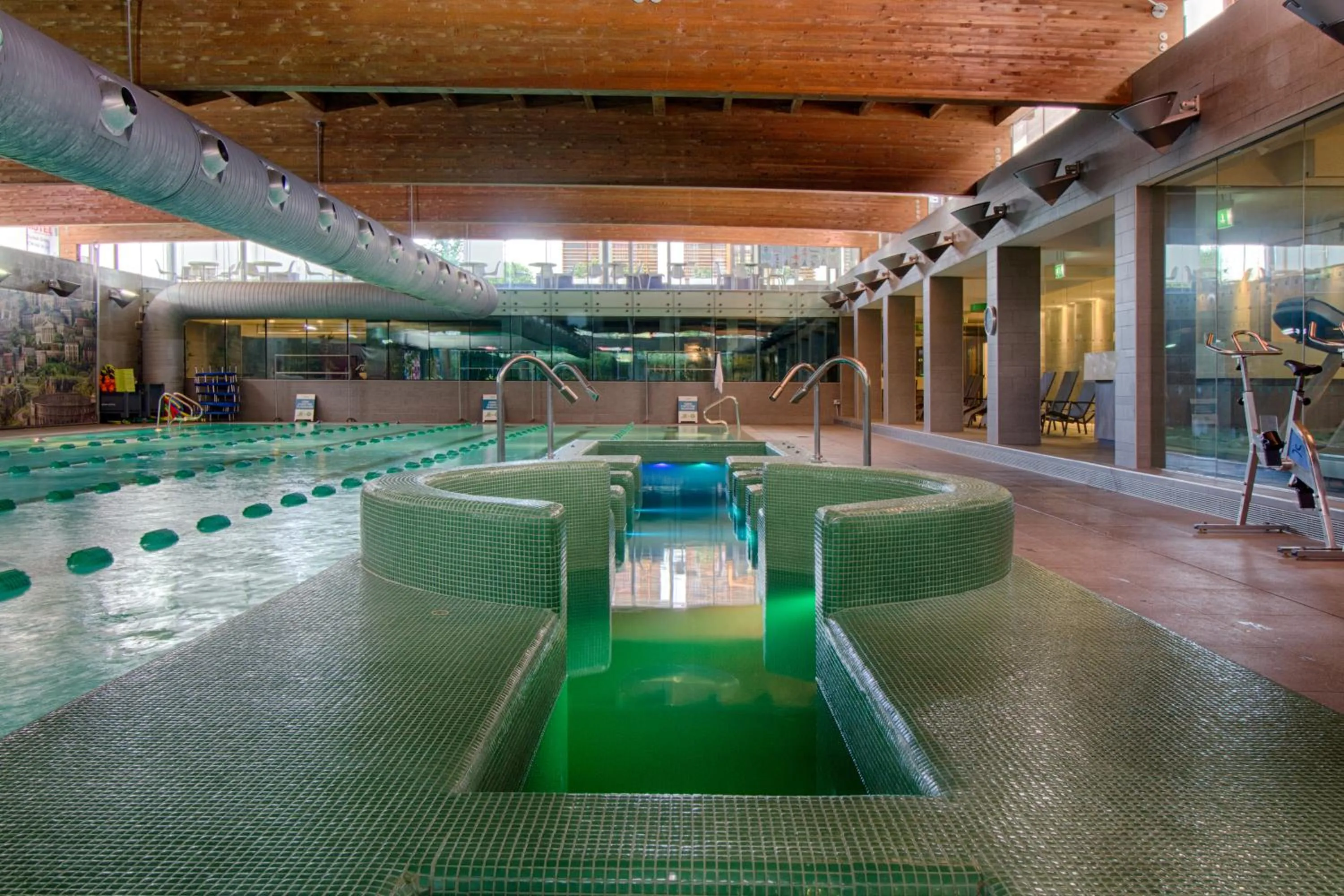 Hot Tub in The Rooms Serviced Apartments Tirana