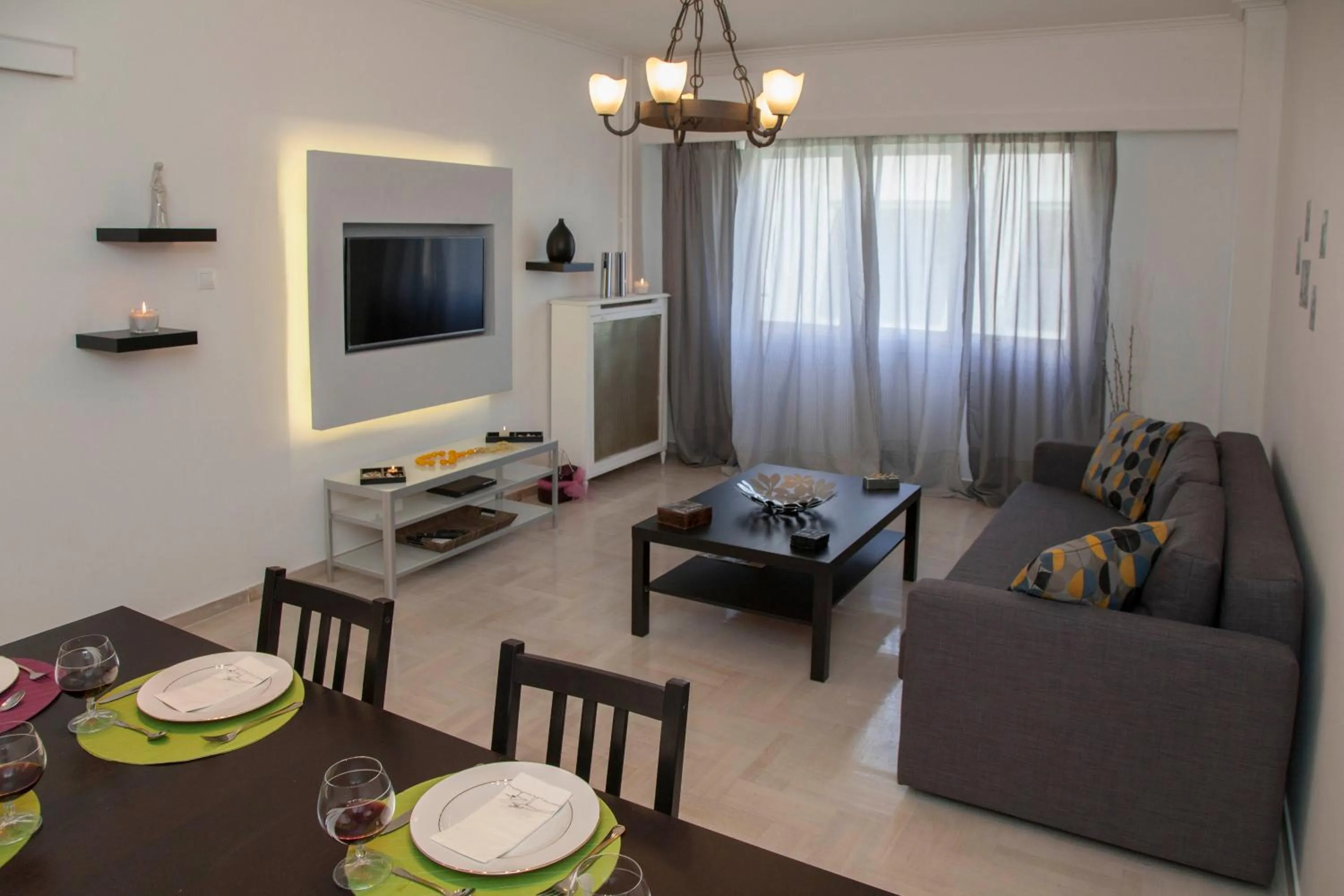 Living room in Athens Jem near the Archaeological Museum by GHH