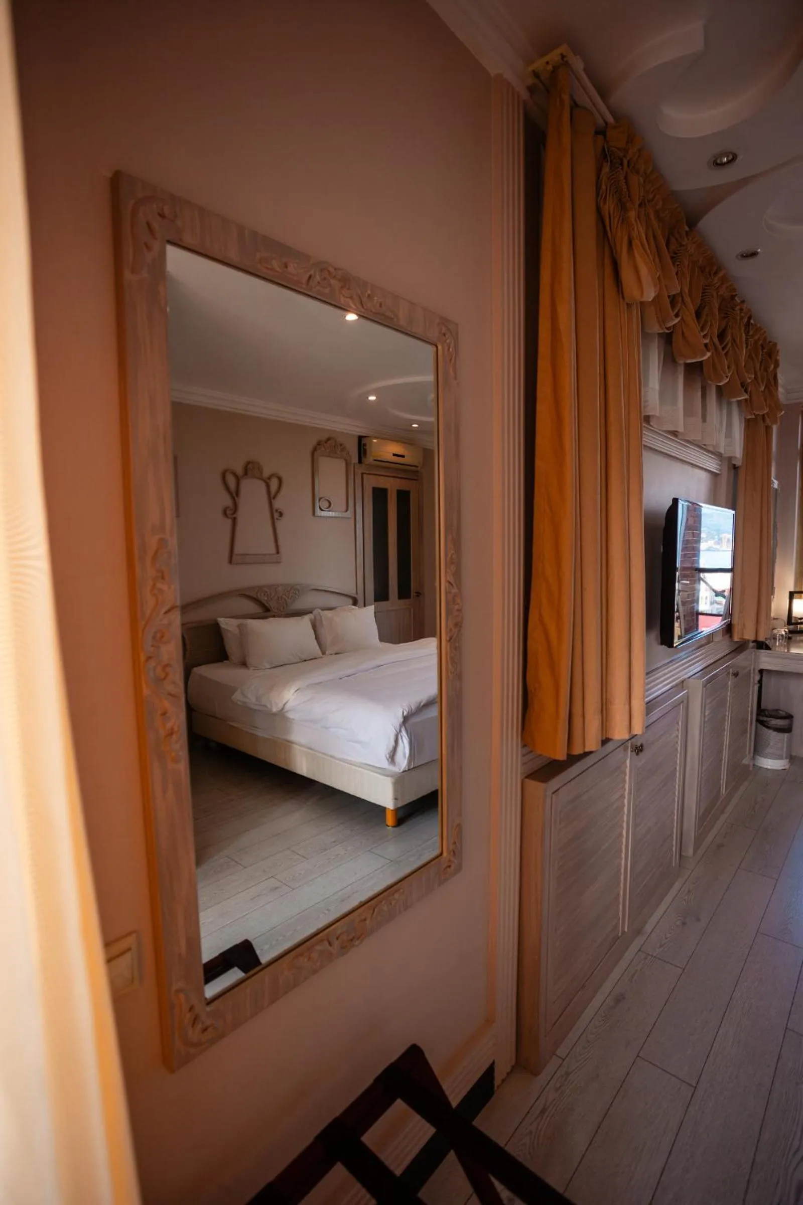 Bed in Piazza Boutique Hotel