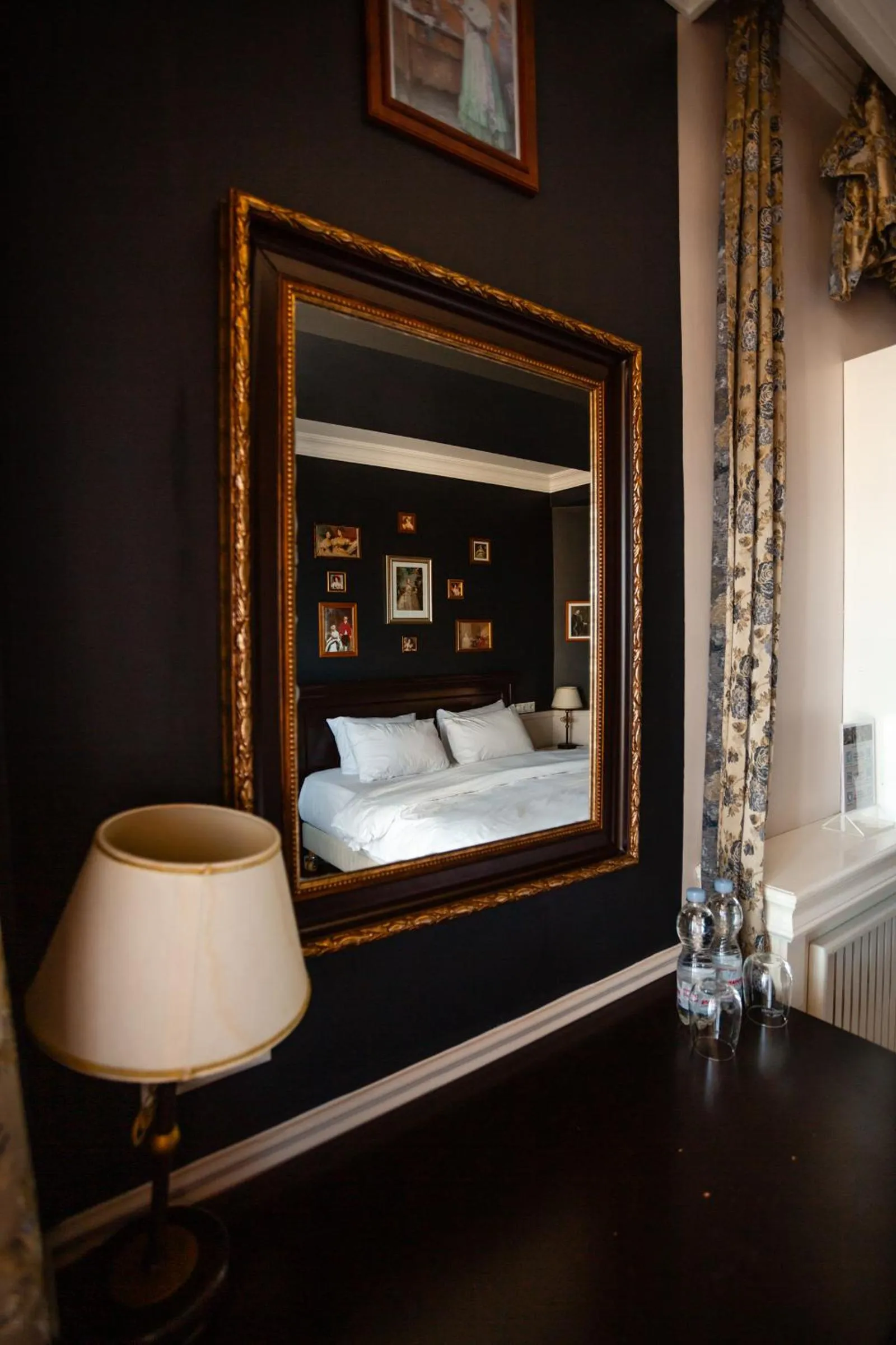 Bed in Piazza Boutique Hotel