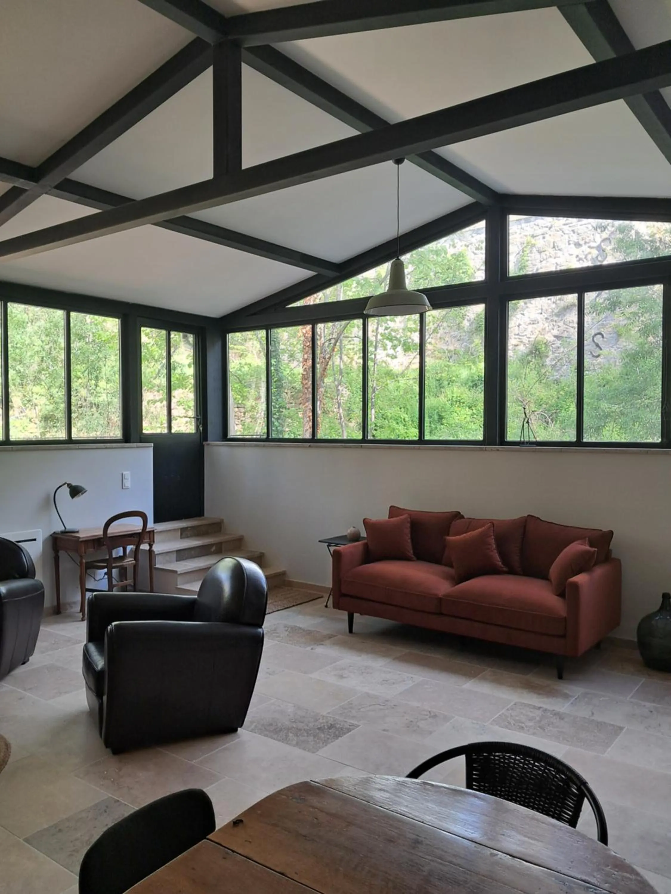 TV and multimedia in Le Vieux Moulin de Jouques