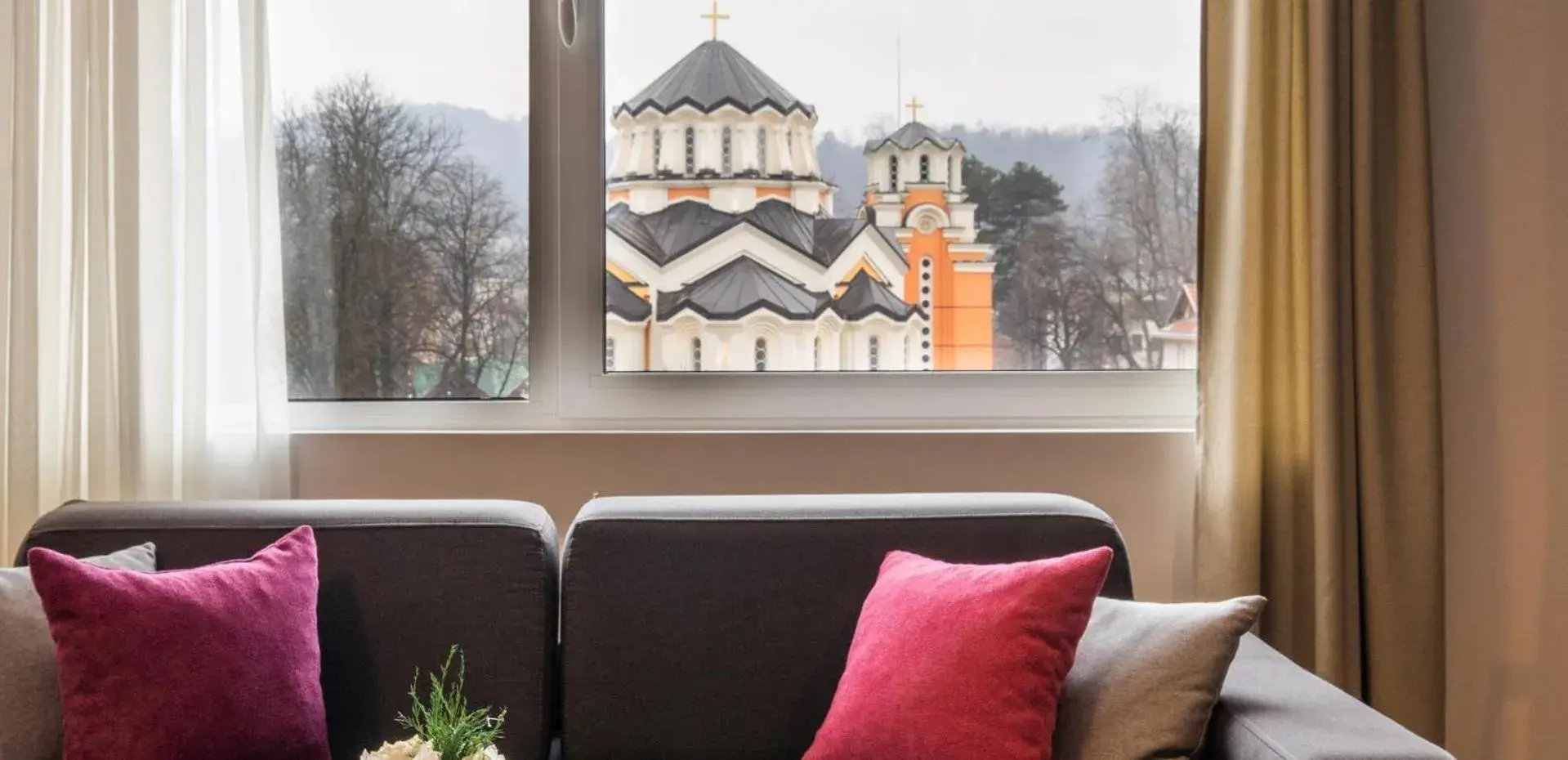 Deluxe Suite in Hotel Fontana Vrnjačka Banja Deluxe Suite in Hotel Fontana Vrnjačka Banja