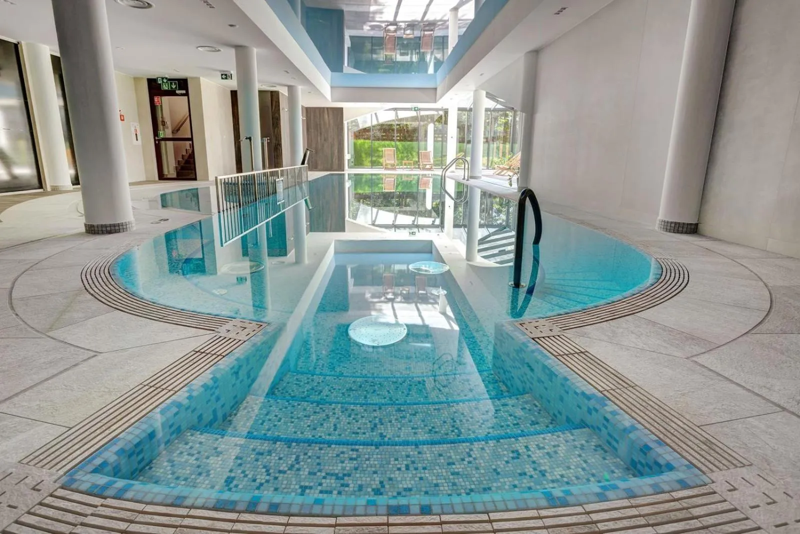 Swimming pool in Hotel Wojciech