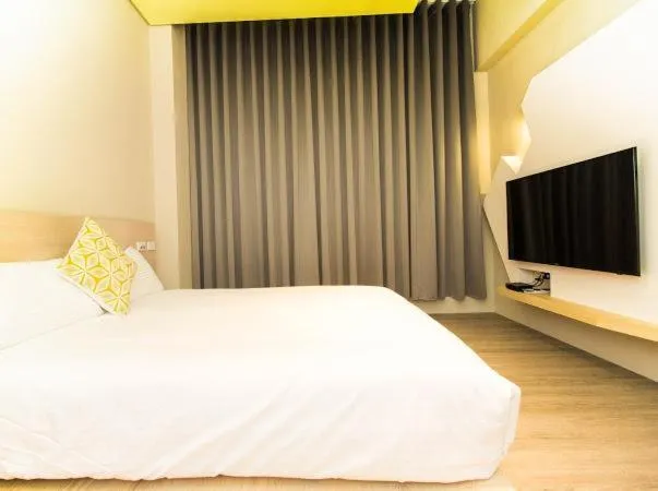 Decorative detail, Bed in Night Home