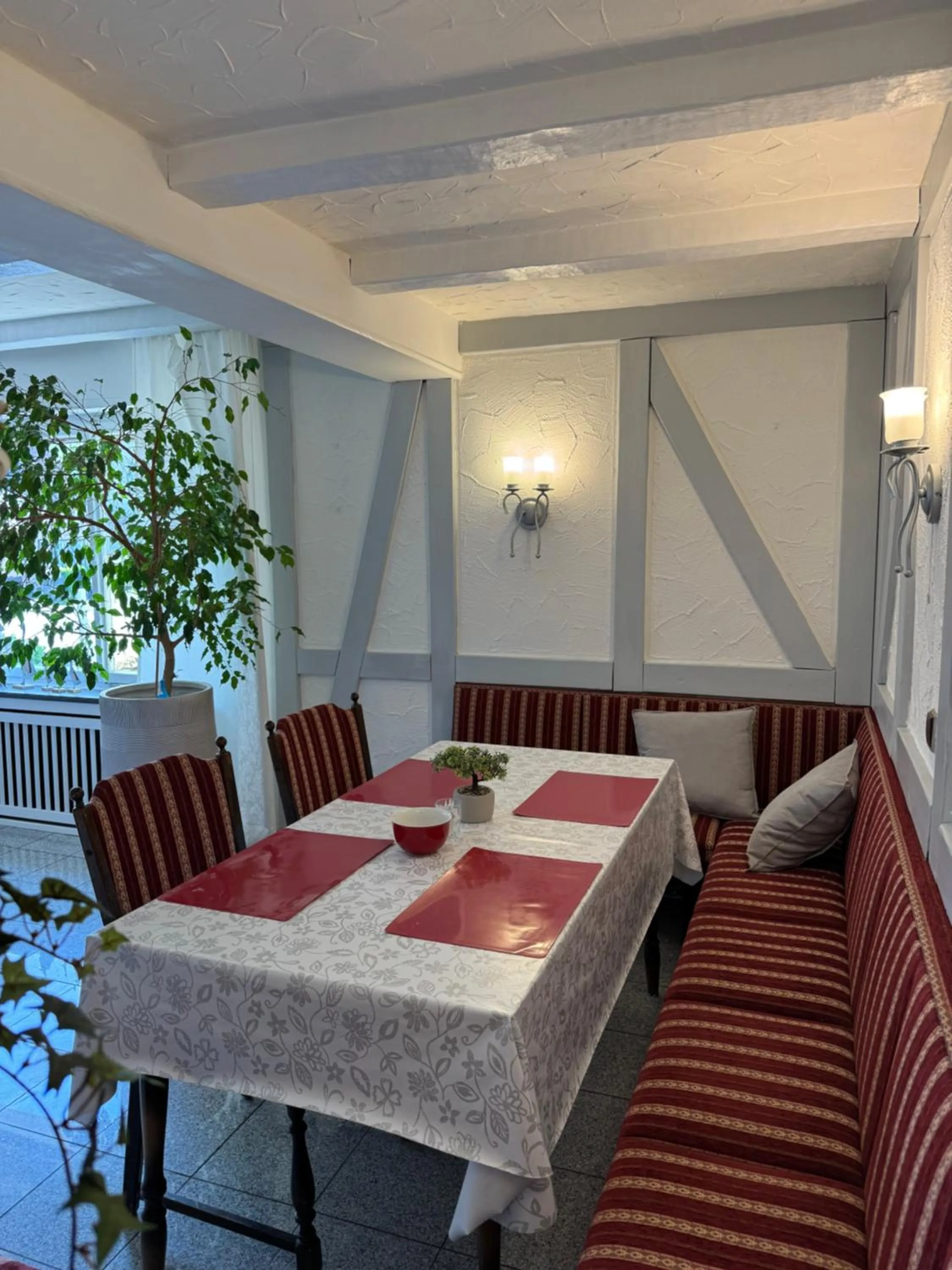 Restaurant/places to eat in Hotel zur Post