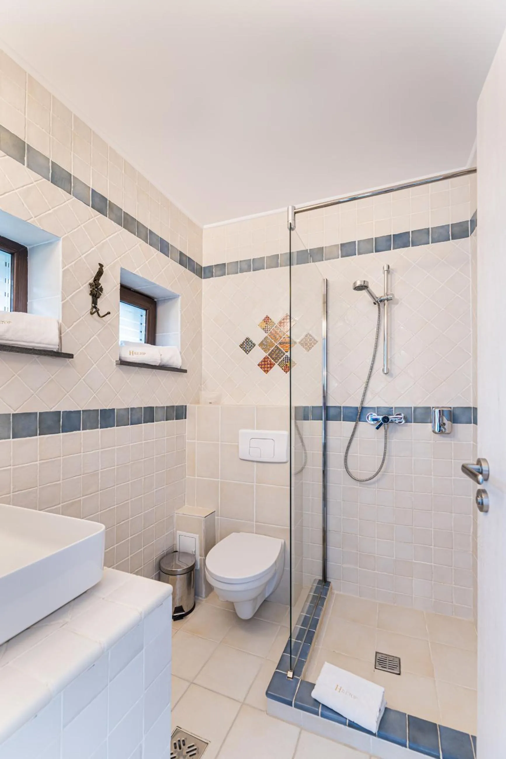 Bathroom in Pensiunea Hilltop