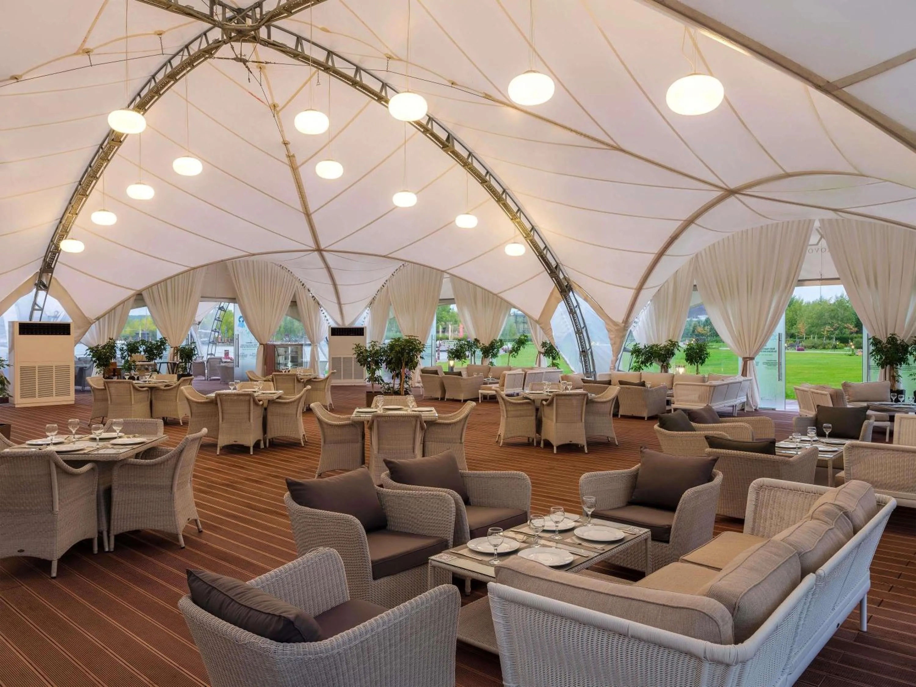 Restaurant/places to eat in Rixos Borovoe