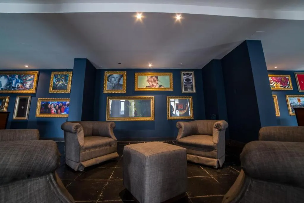 Living room in HOTEL BARILOCHE CITY