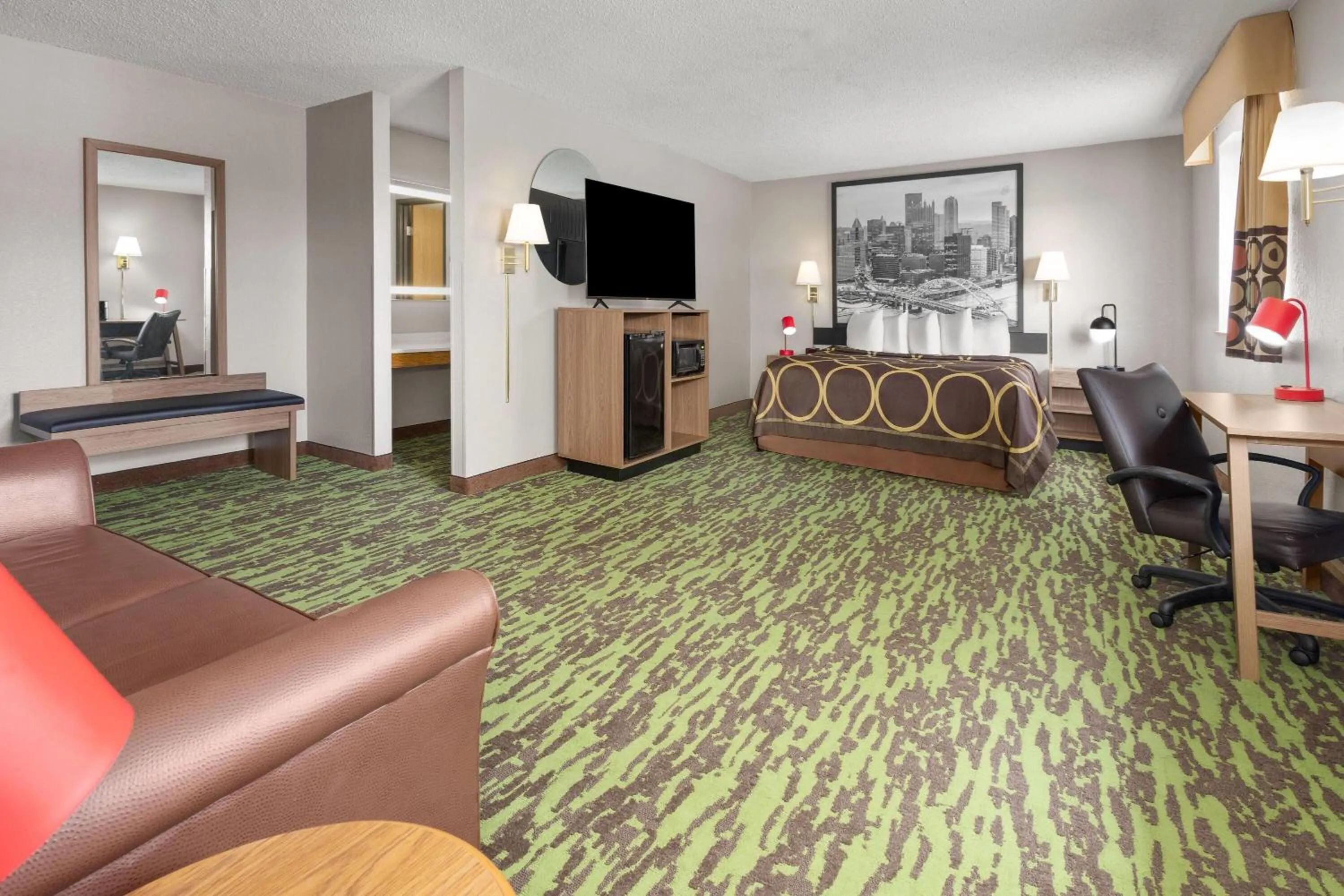 Photo of the whole room in Super 8 by Wyndham New Stanton