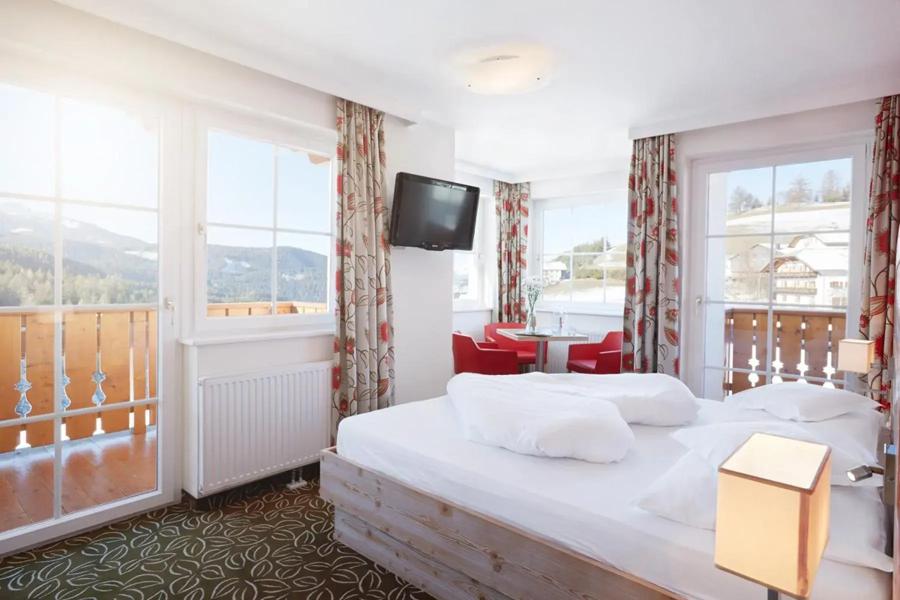 Suite with Mountain View in Familienhotel Maria Suite with Mountain View in Familienhotel Maria