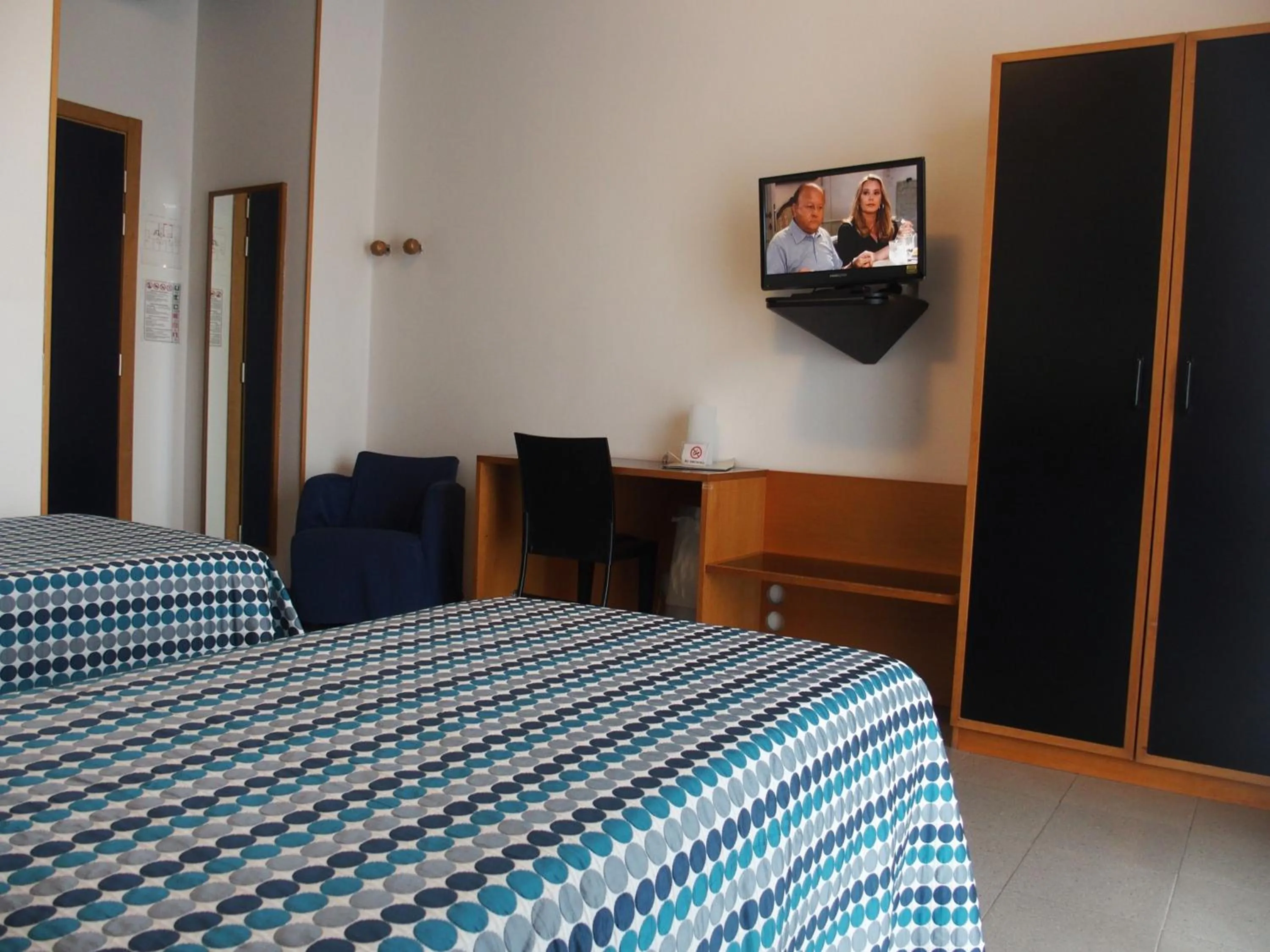 Photo of the whole room, Bed in Hotel Eden