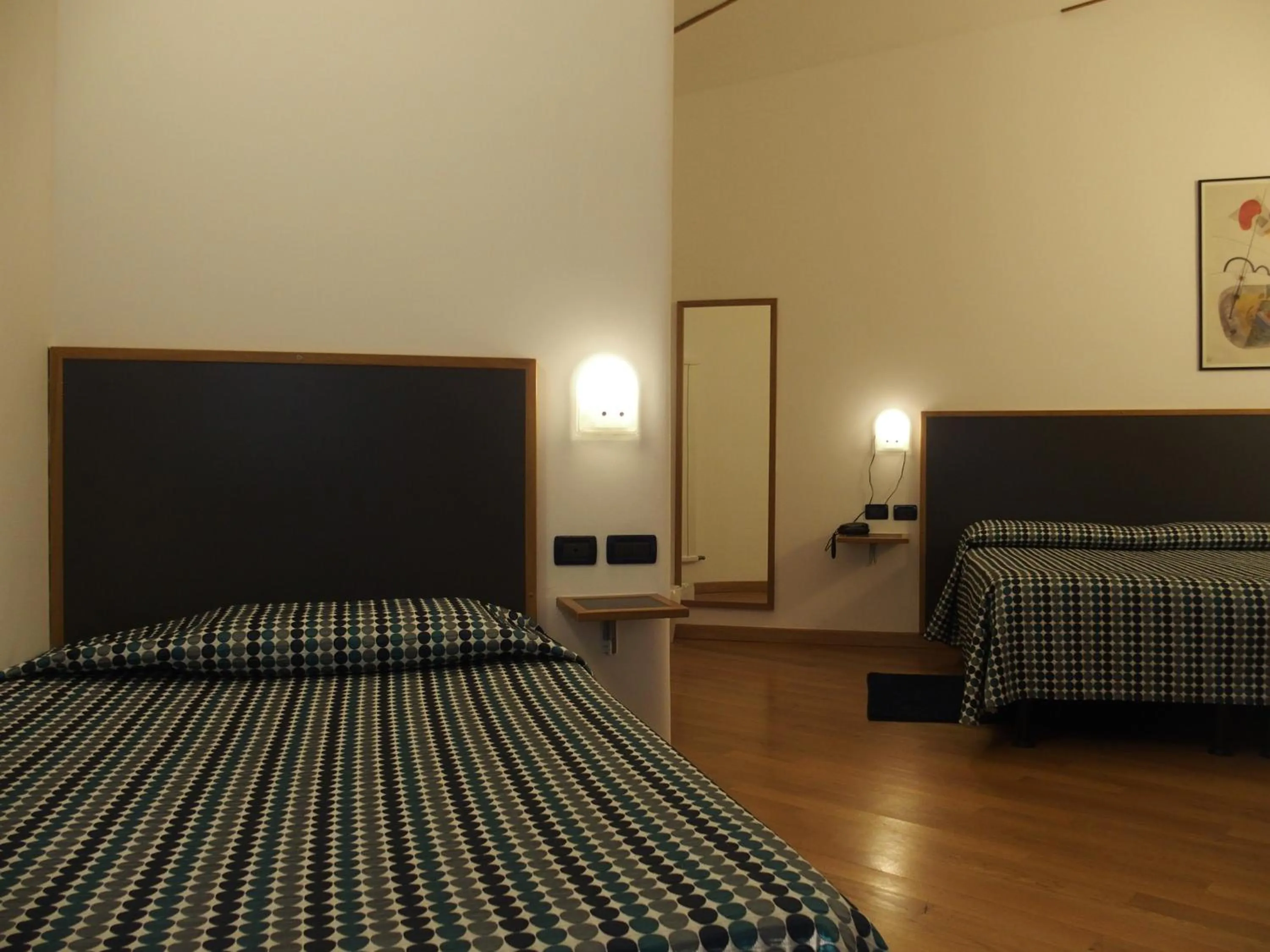 Photo of the whole room, Bed in Hotel Eden