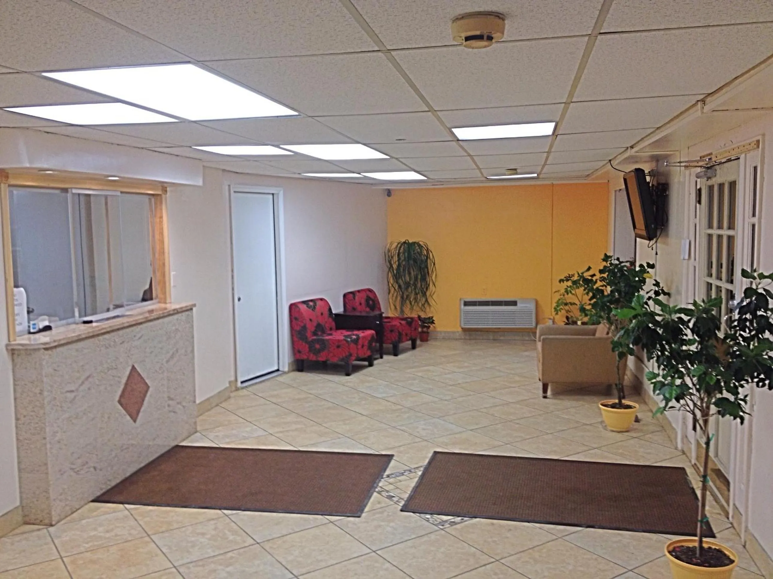 Lobby or reception in Tappan Zee Hotel