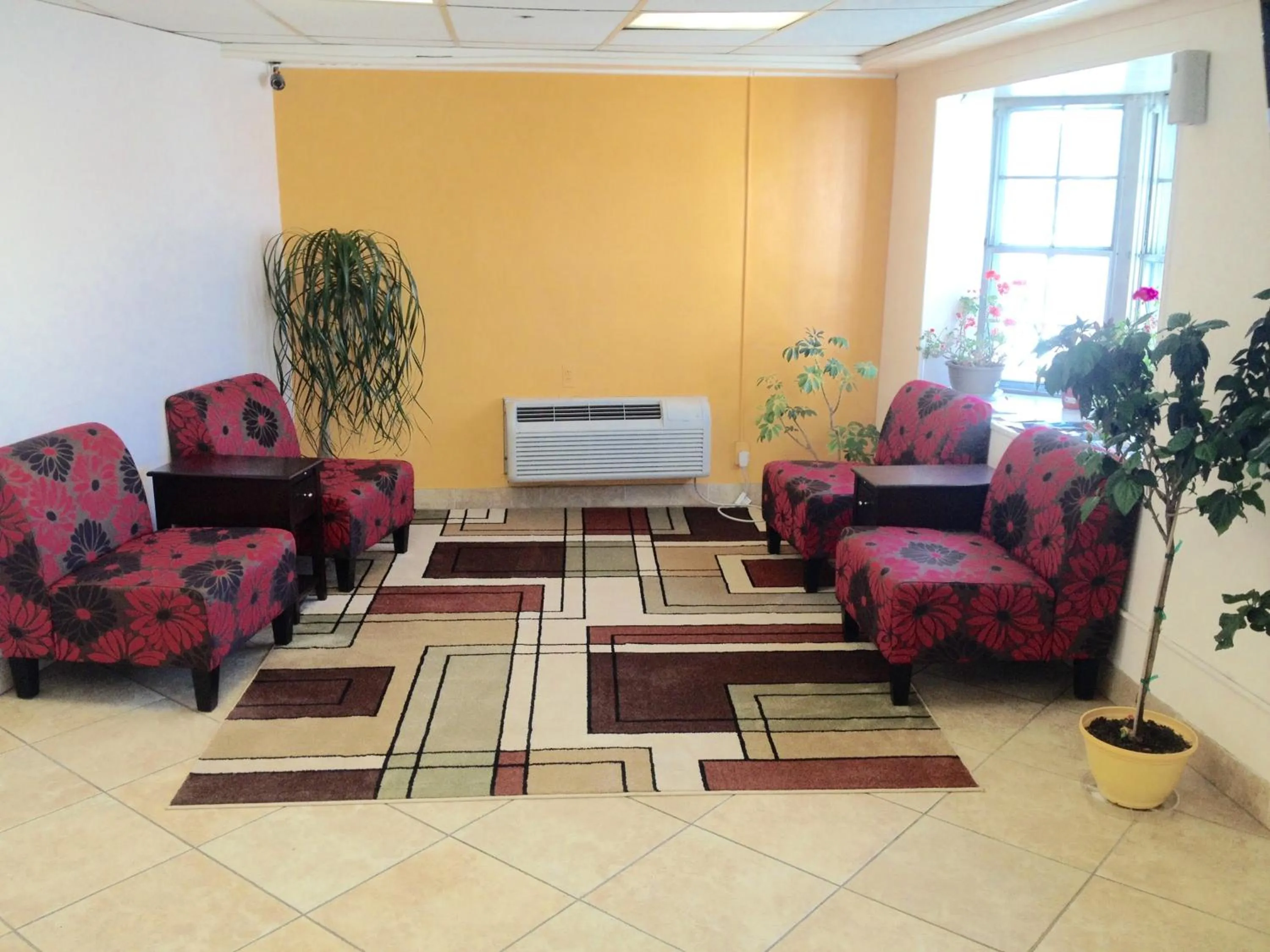 Lobby or reception in Tappan Zee Hotel