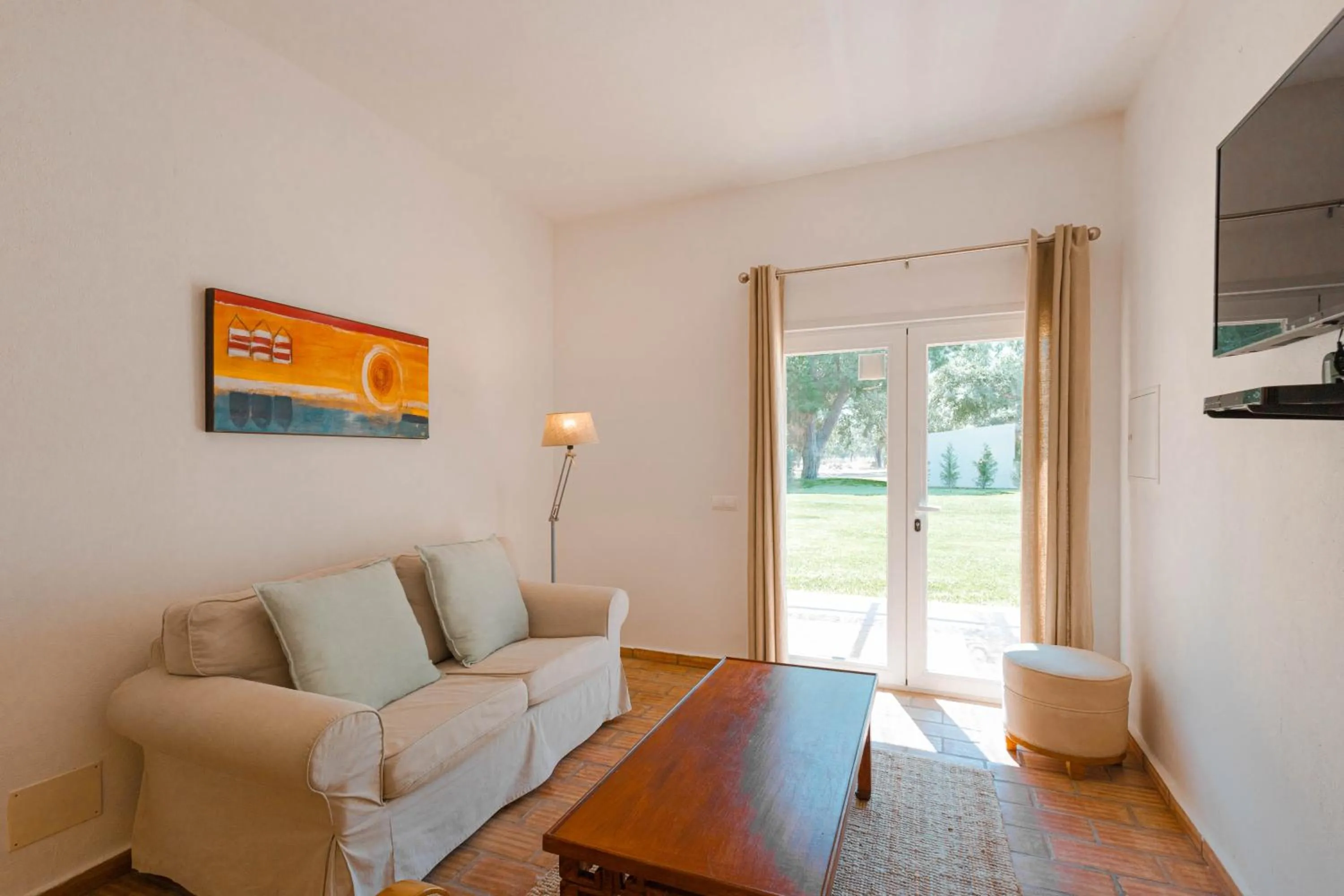 TV and multimedia in Casa das Cegonhas