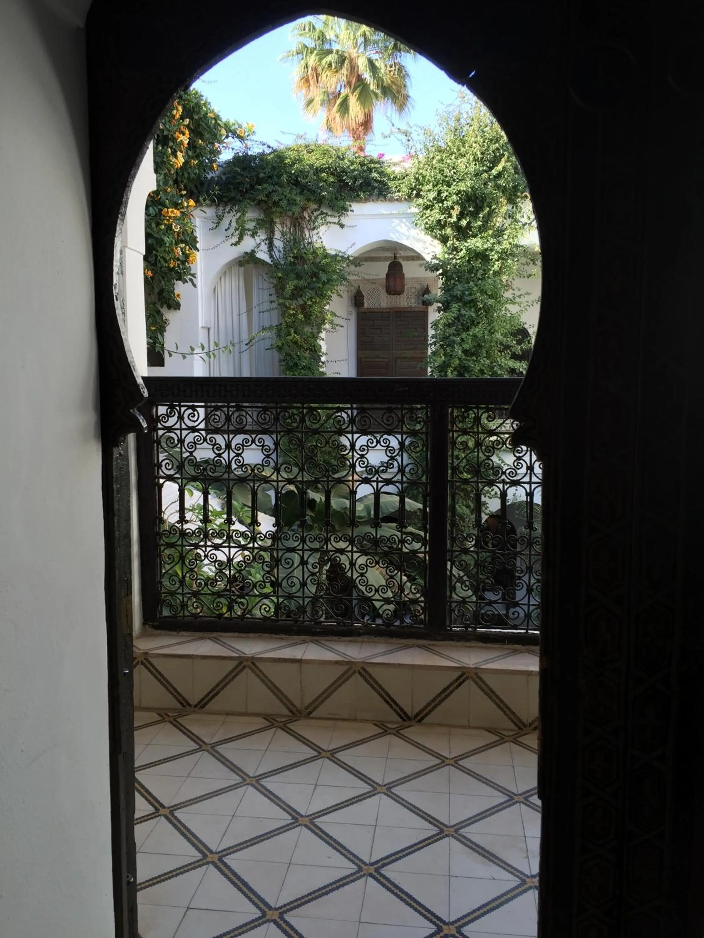 Day in Riad Dar El Assafir