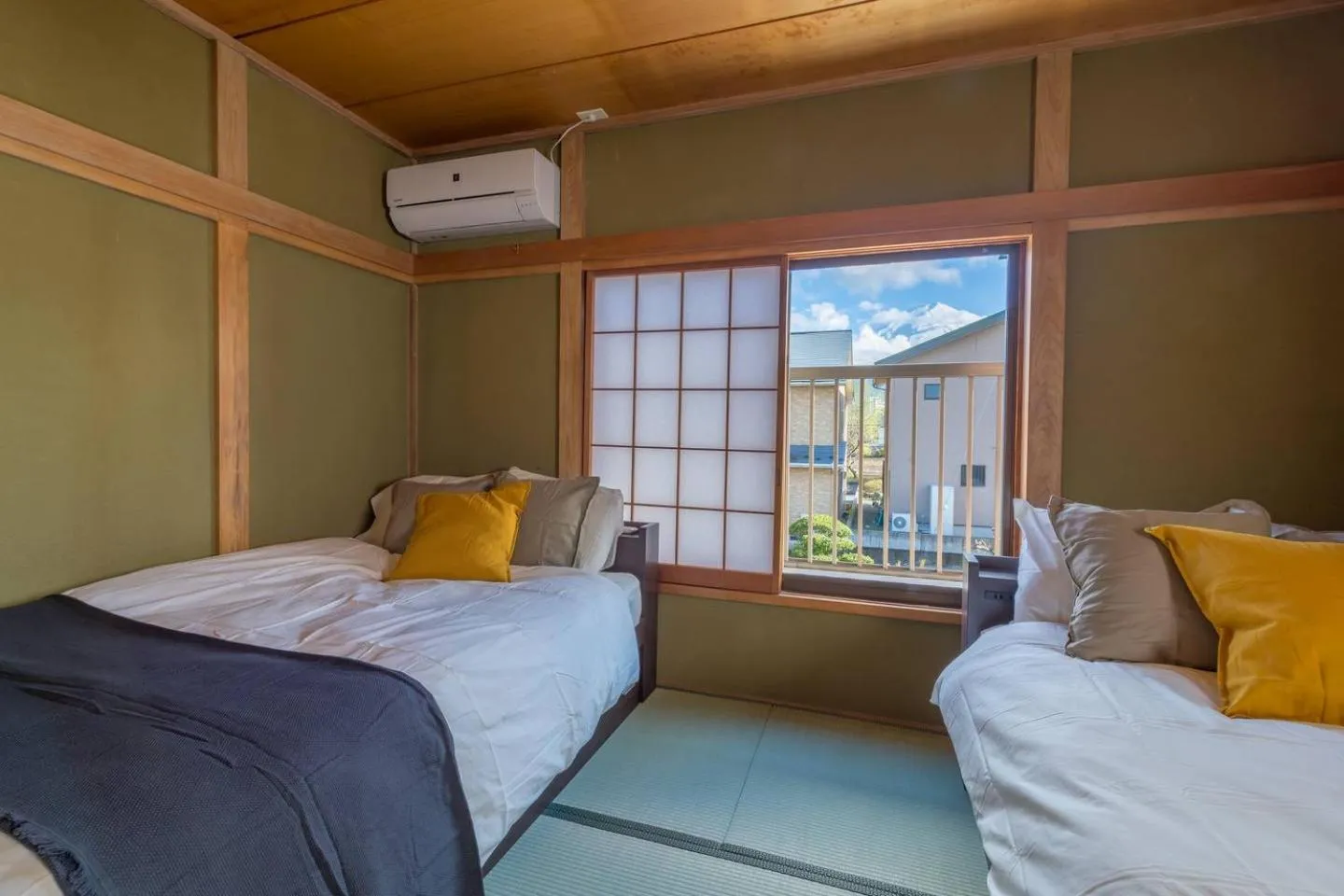 Bed in enico MtFuji nagomi和