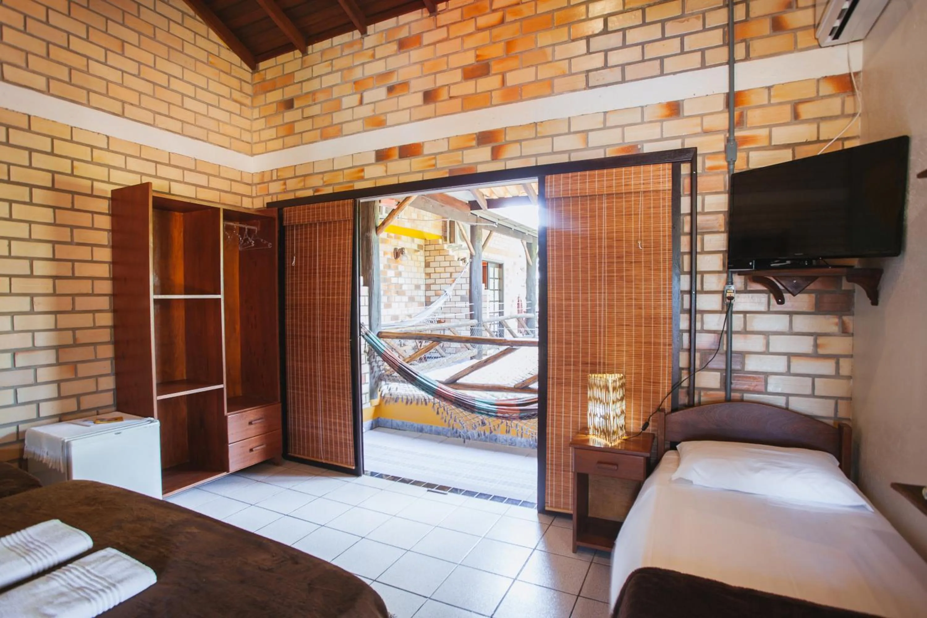 Balcony/Terrace, Bed in Pousada do Véio