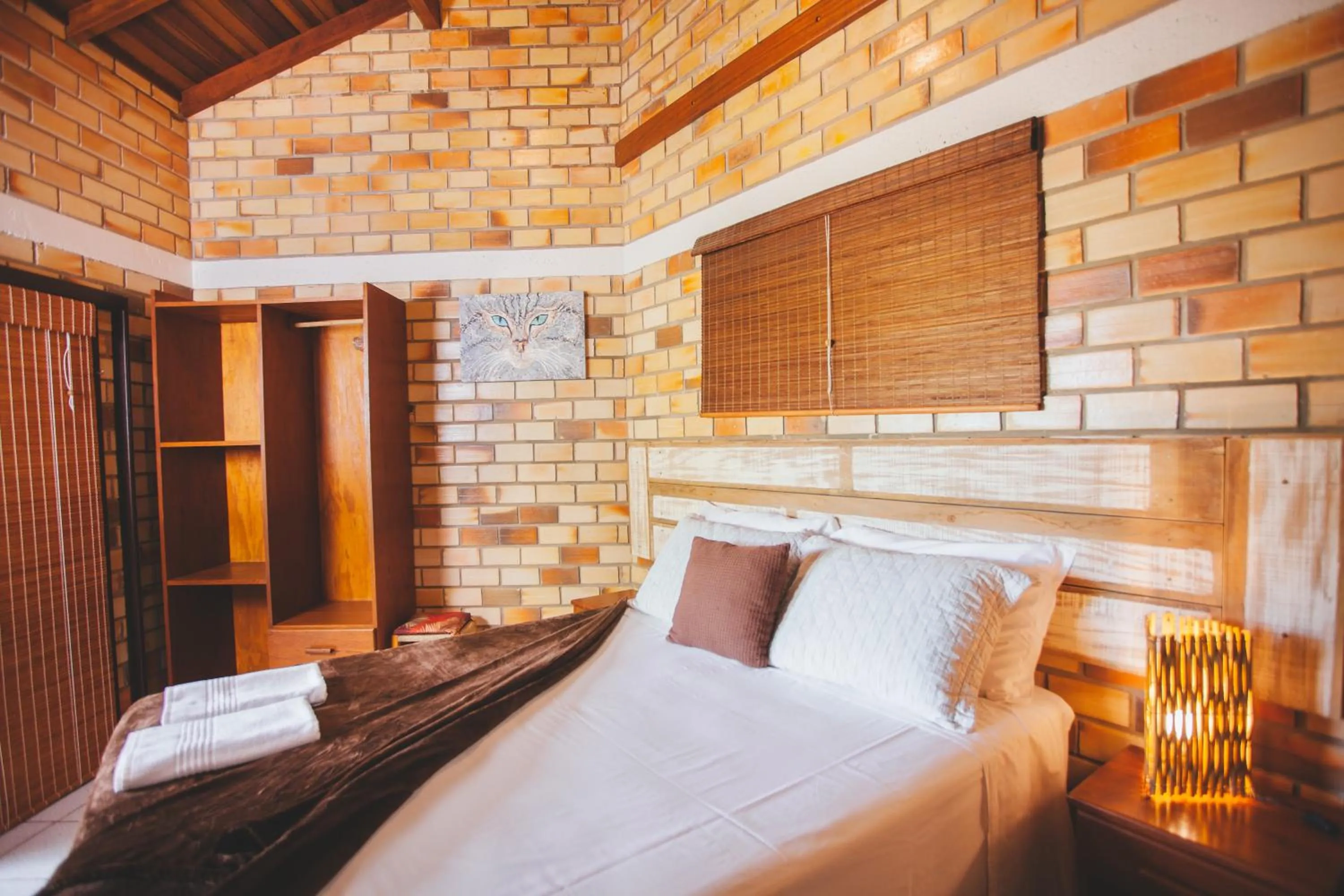 Bedroom, Bed in Pousada do Véio