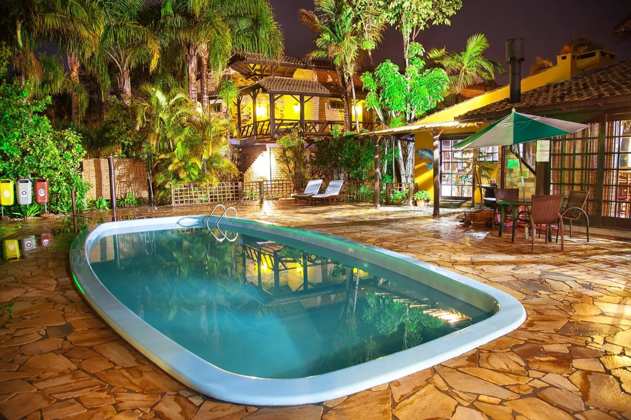 Swimming pool in Pousada do Véio