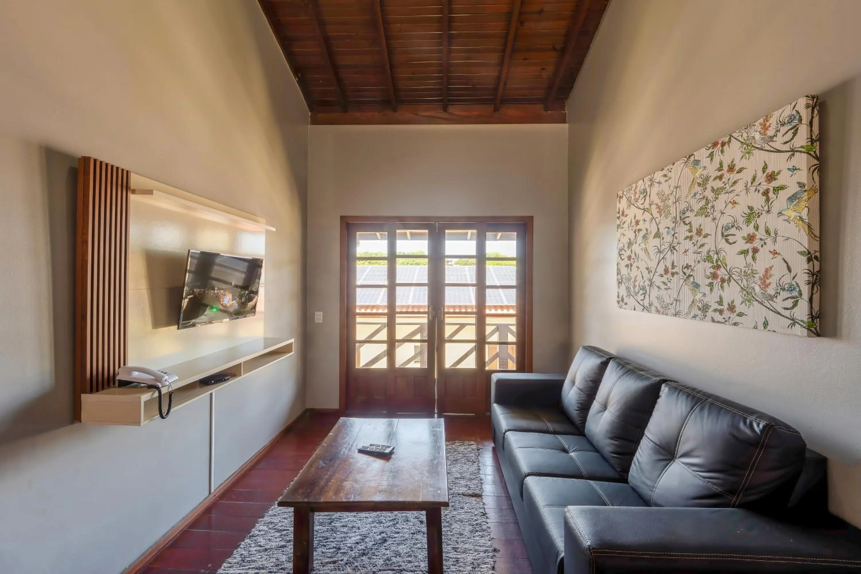 TV and multimedia in Pousada Natribus Rosa