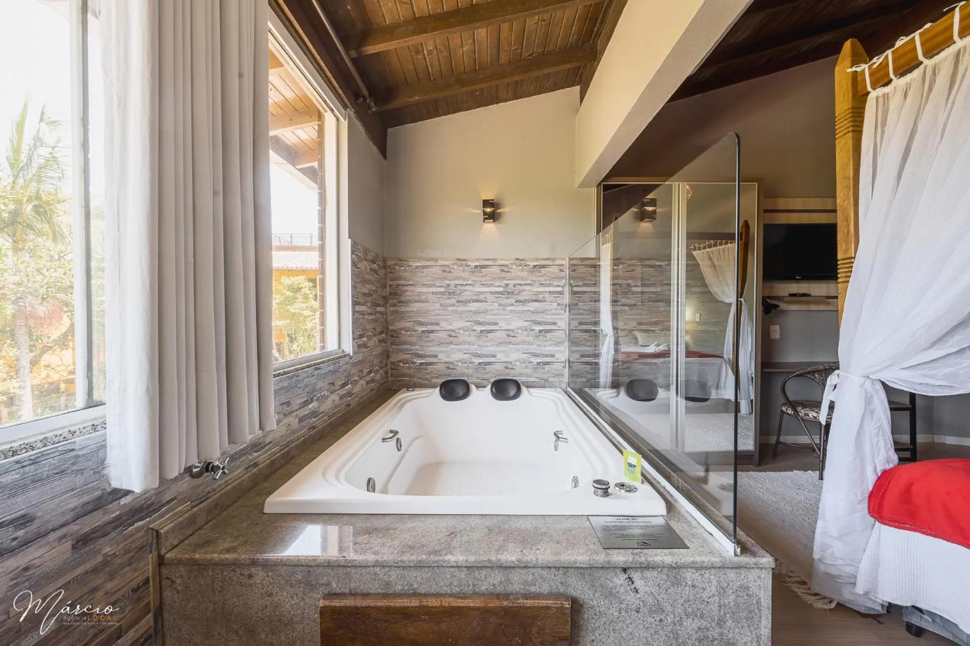 Hot Tub in Pousada Natribus Rosa