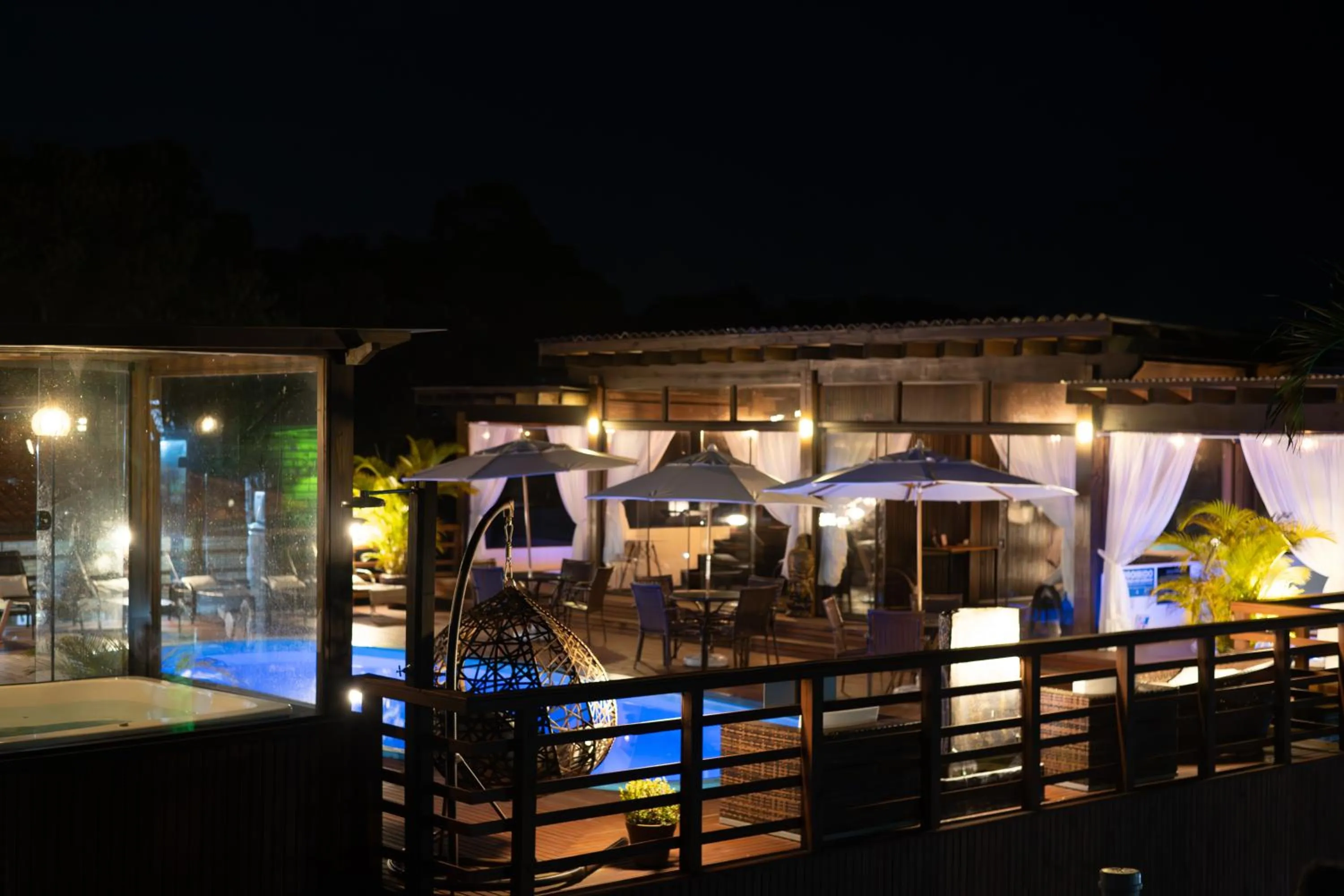 Night in Pousada Natribus Rosa