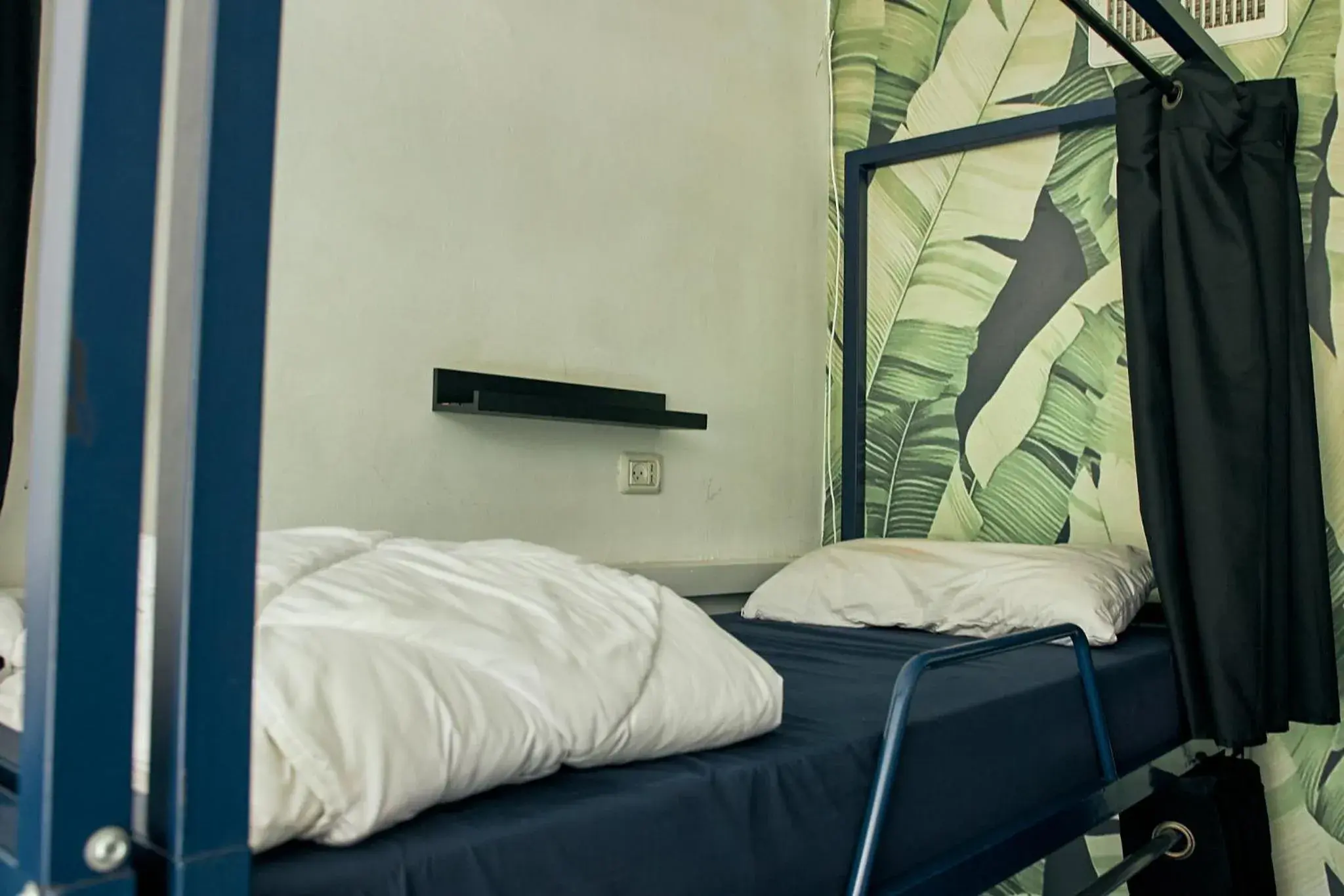 Bunk Bed in Mixed Dormitory Room in Jungle Jaffa Hostel Age 18 to 45 Bunk Bed in Mixed Dormitory Room in Jungle Jaffa Hostel Age 18 to 45