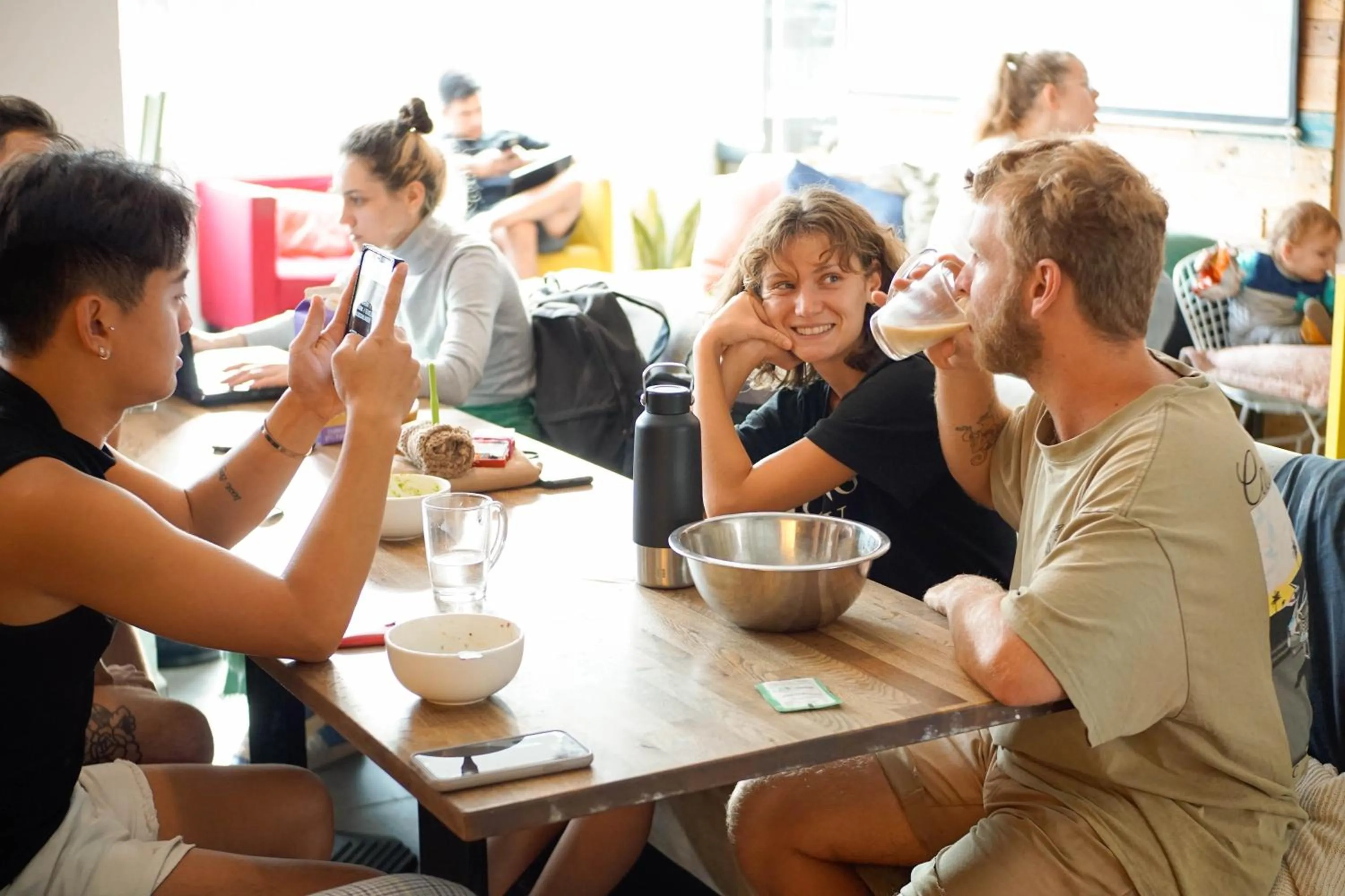 People in Jungle Jaffa Hostel Age 18 to 45