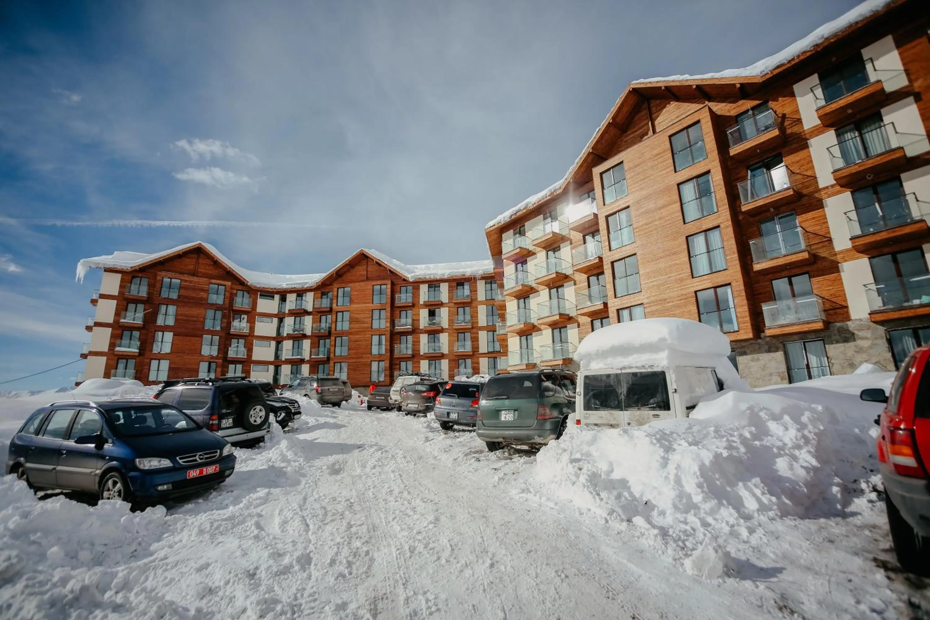 Maisako's New Gudauri Apartment