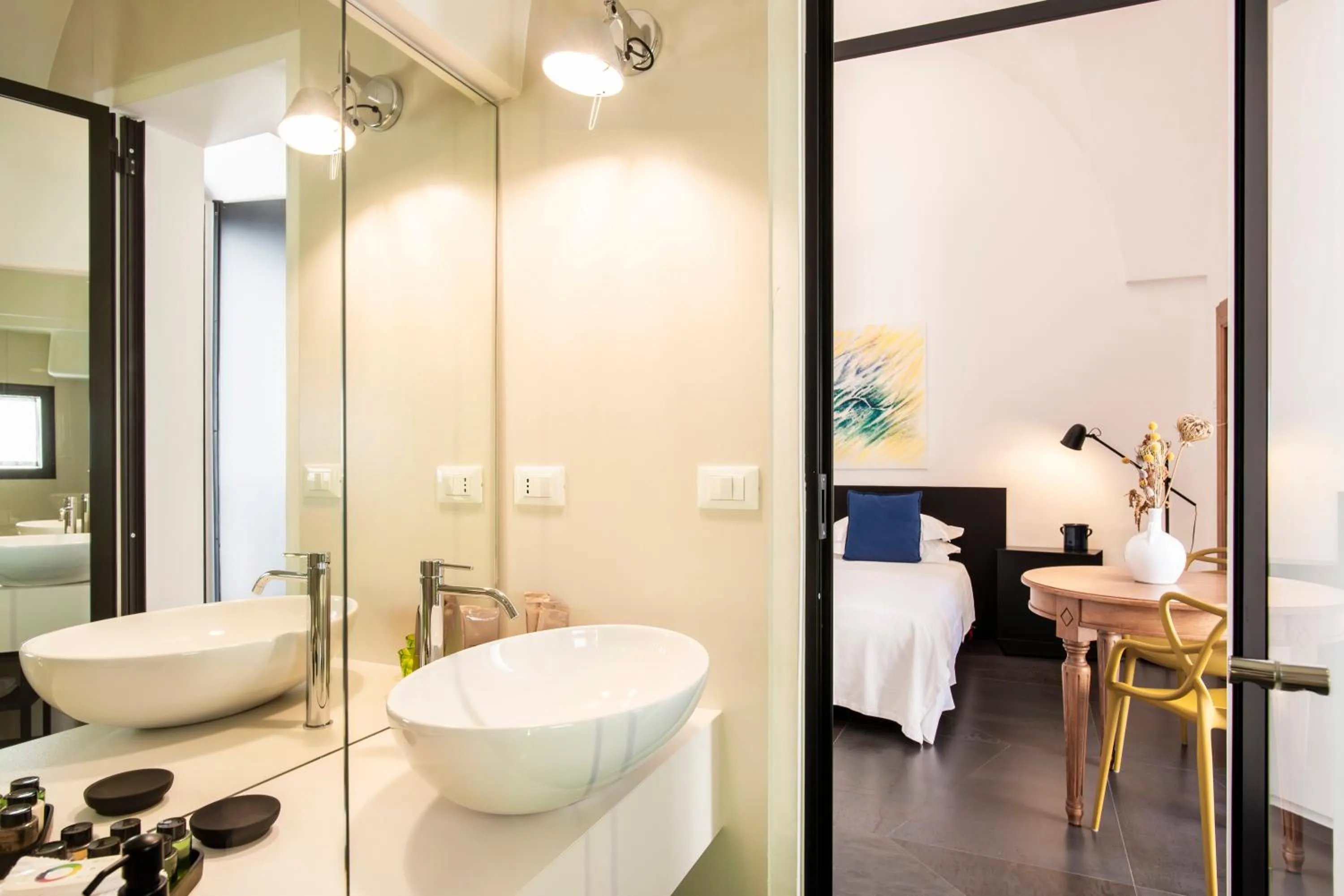 Bathroom in Palazzo Biancofiore, suites & rooftop Ostuni