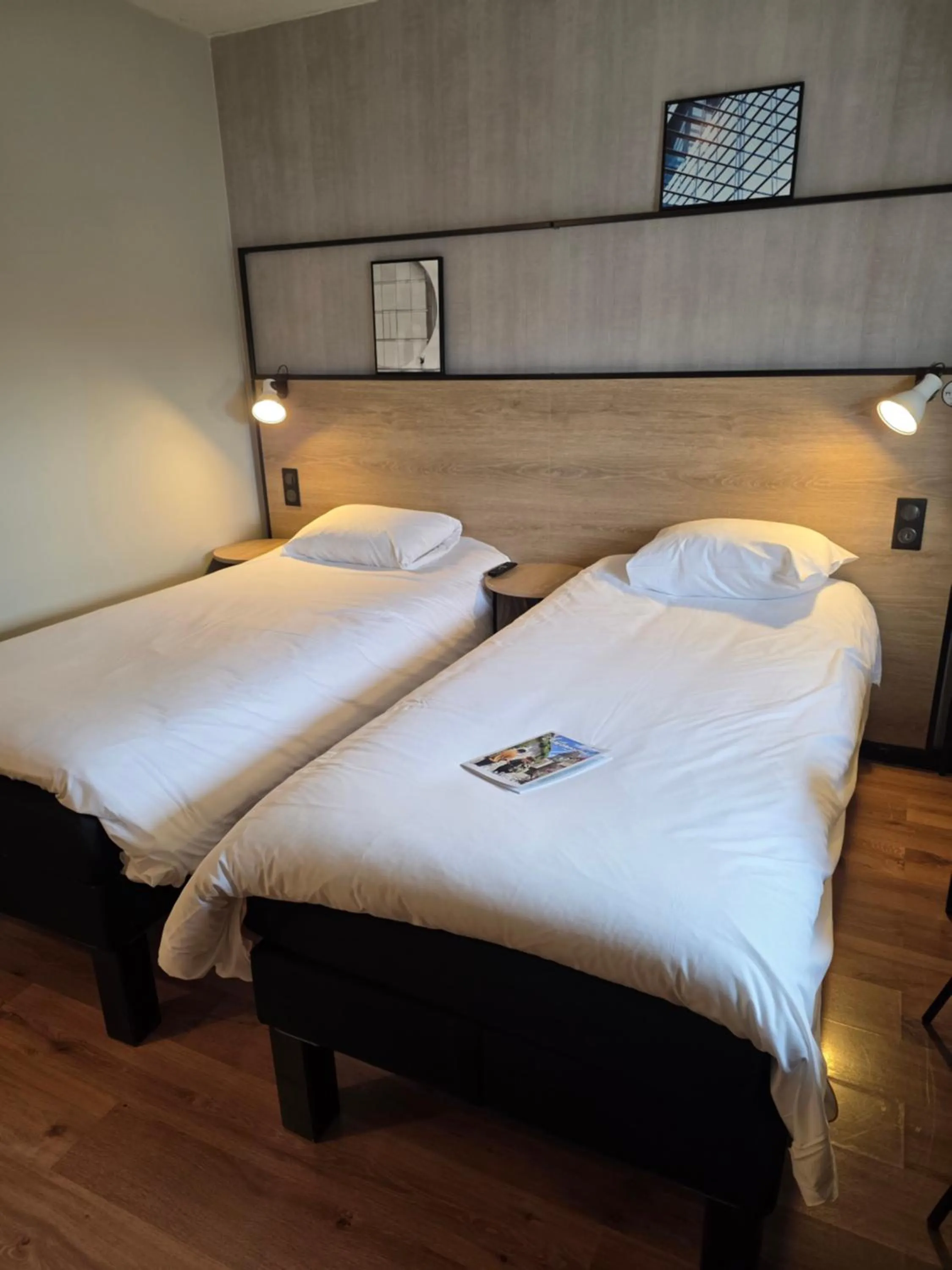 Bed in ibis Chateauroux