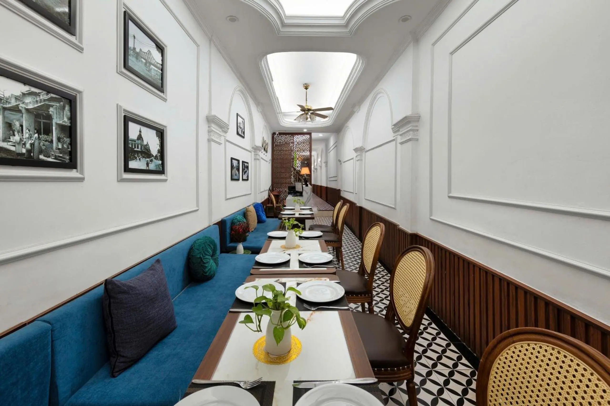 Restaurant/places to eat in The Ambery Hanoi Boutique Hotel & Travel