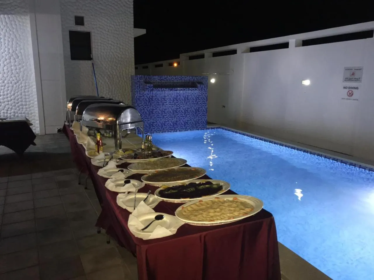 Food in THE POOL VILLA - TANUF