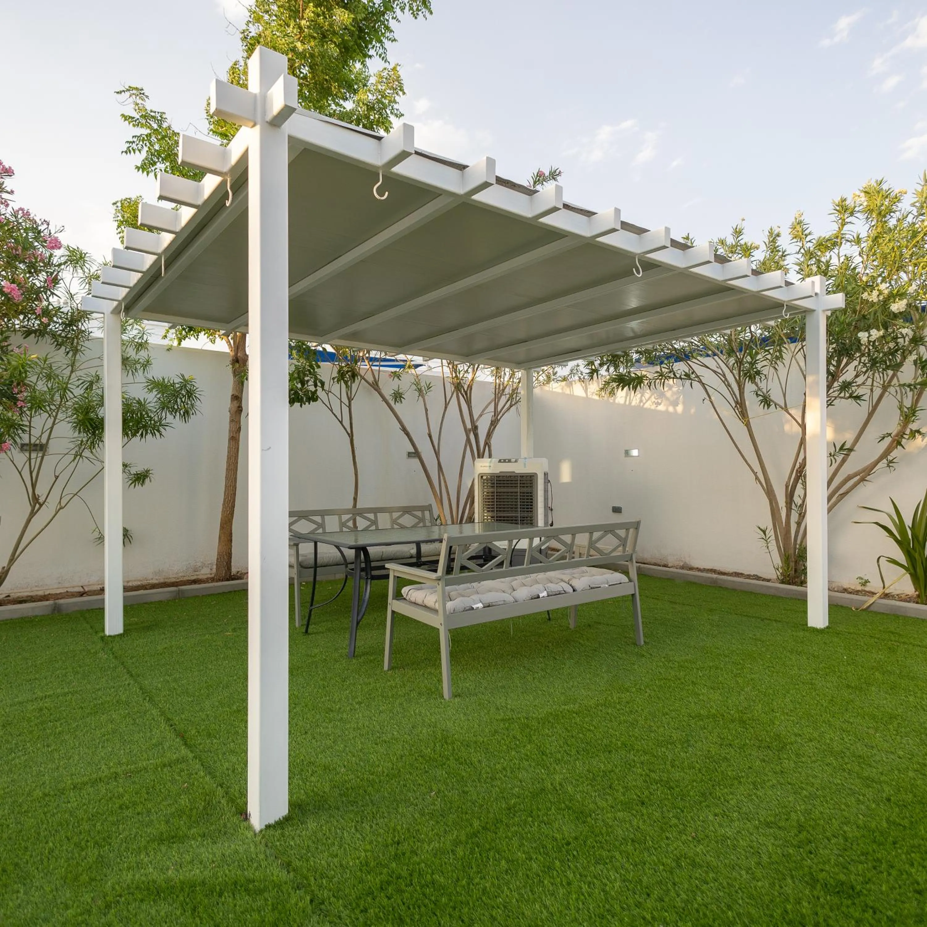Patio in THE POOL VILLA - TANUF