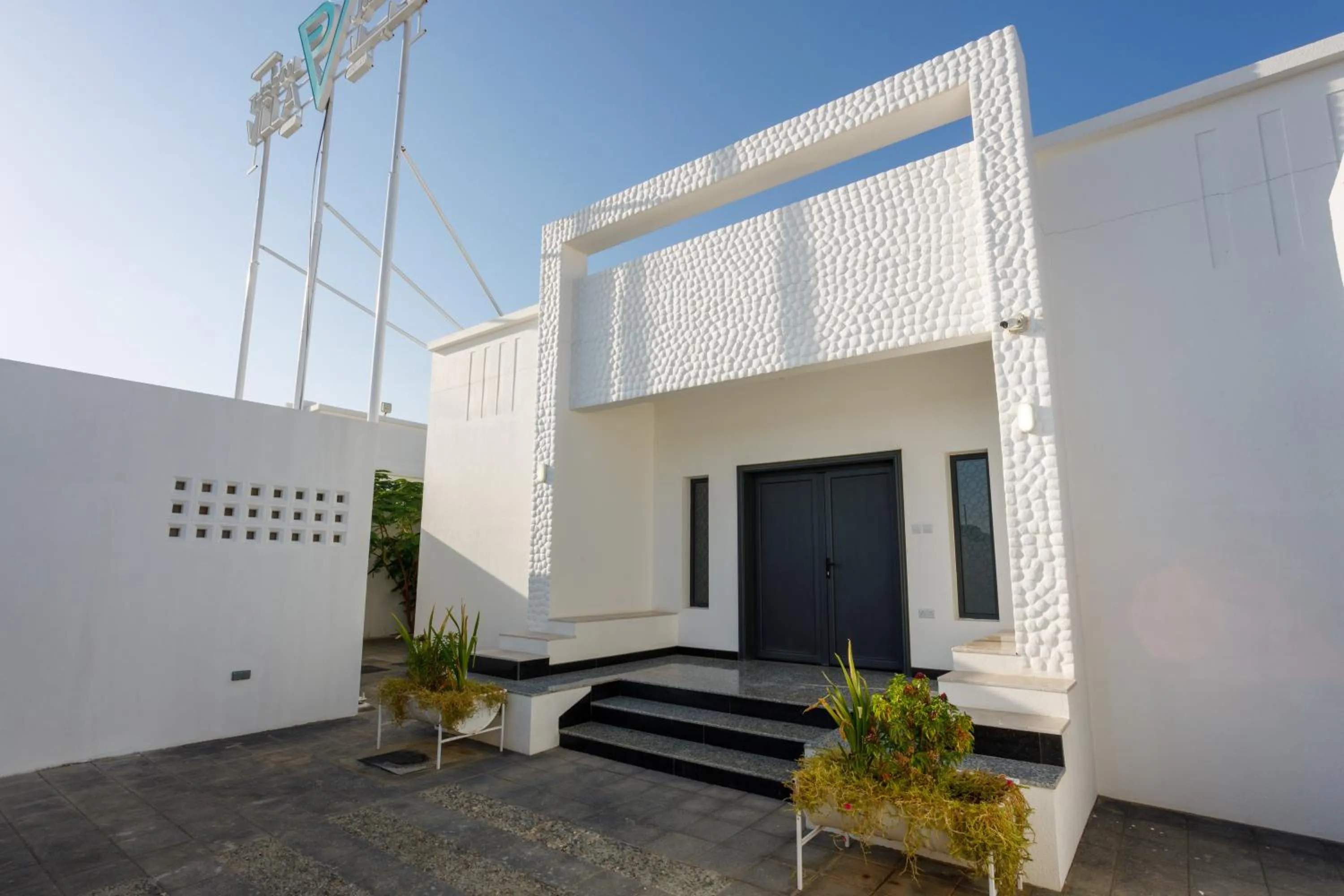 Property building in THE POOL VILLA - TANUF