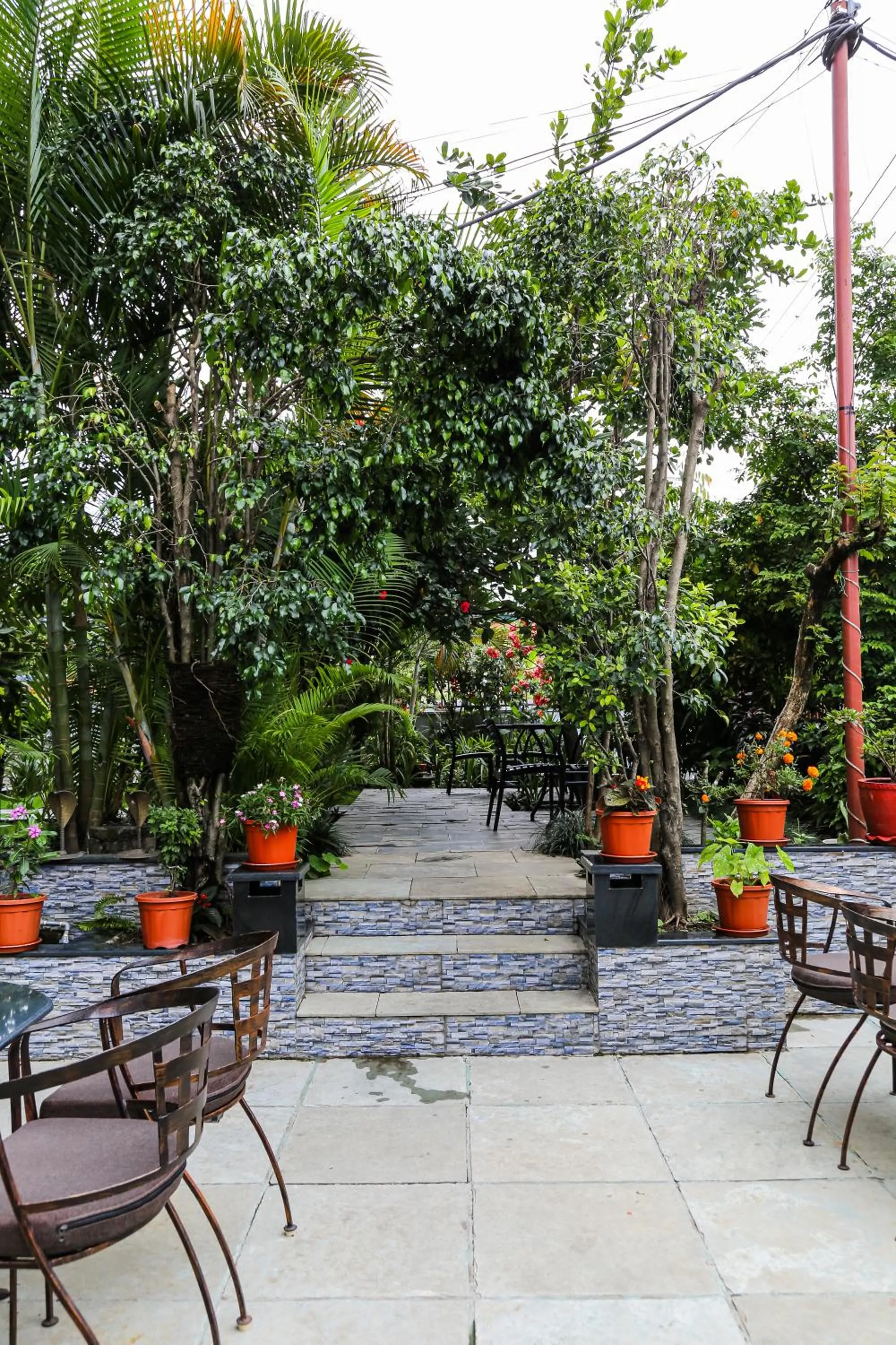 Patio in Hotel Lake Star