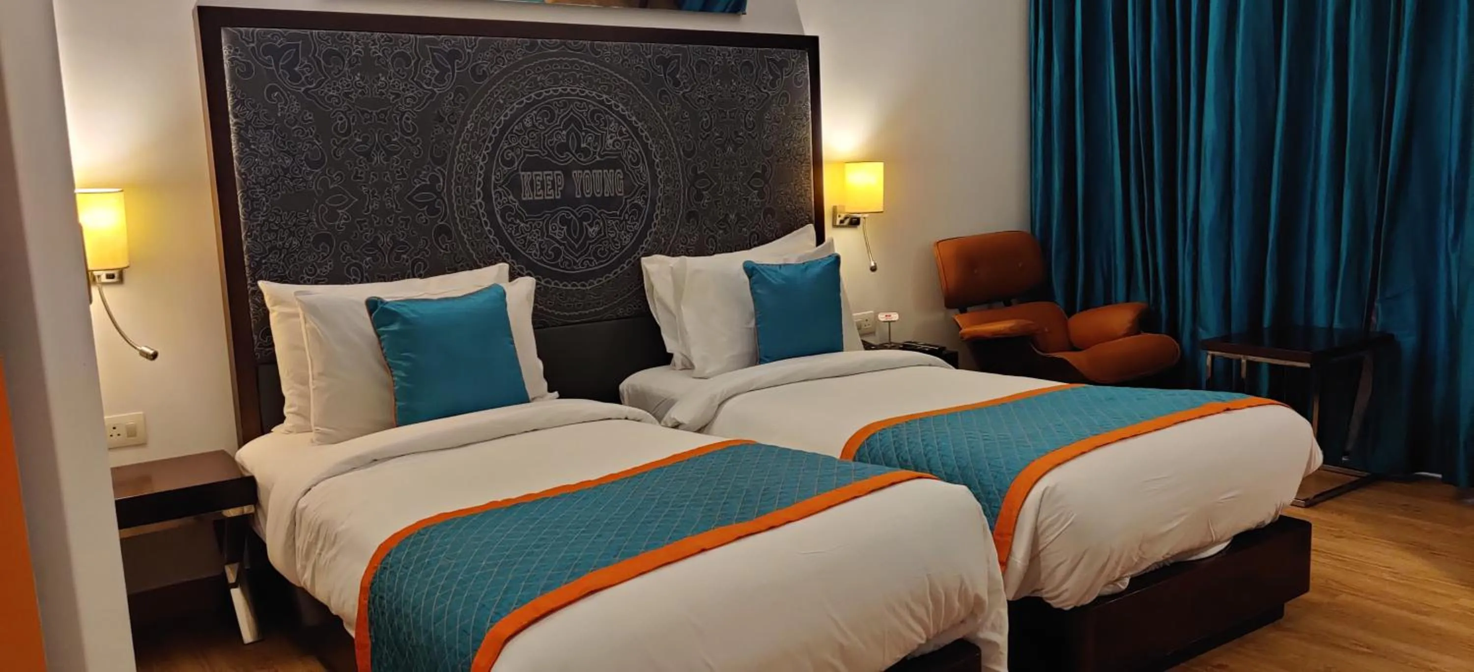 Bed in Golden Tulip City Centre Gurgaon