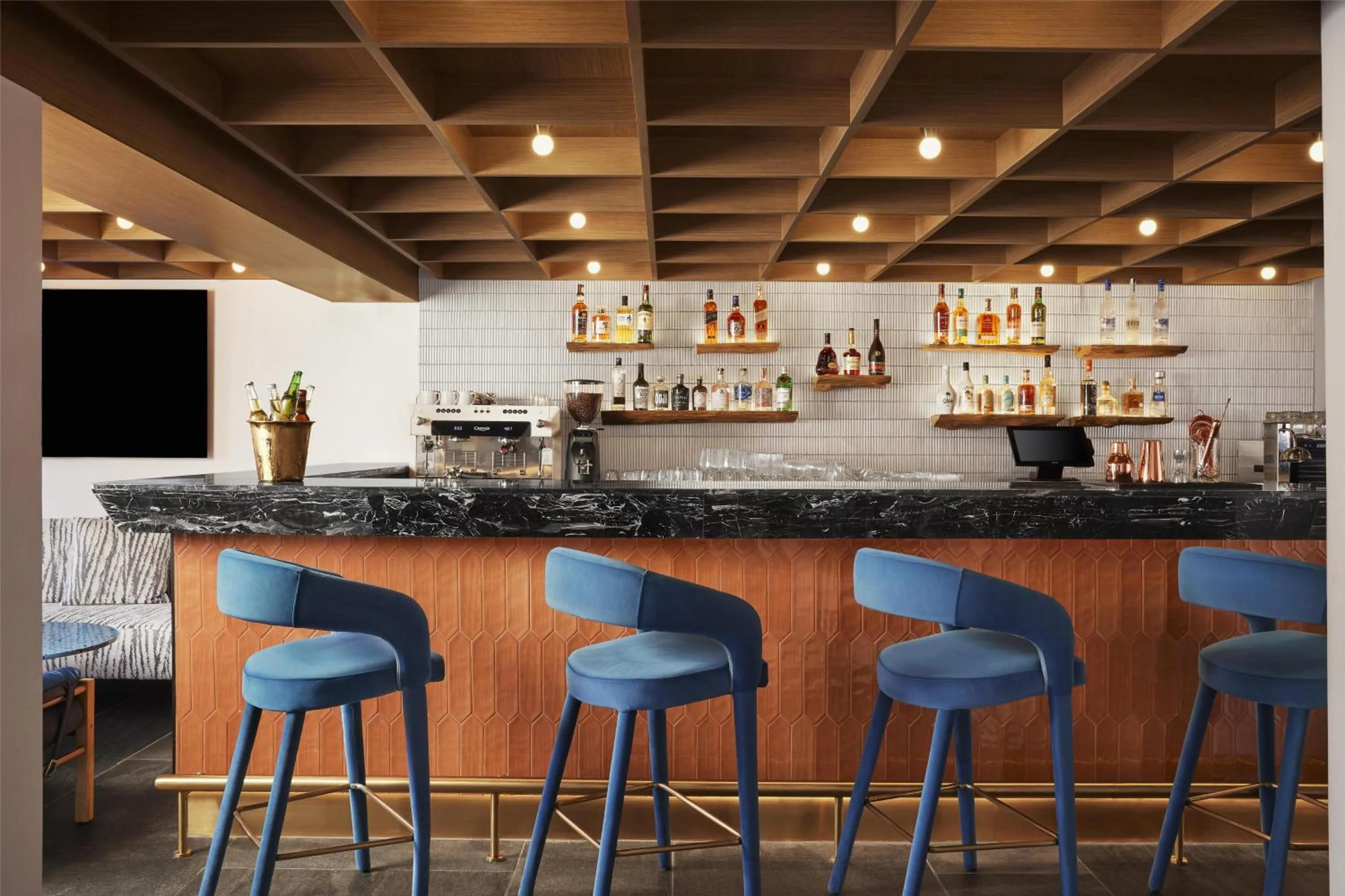 Lounge or bar in Hyatt Ronil Goa - a JdV by Hyatt Hotel