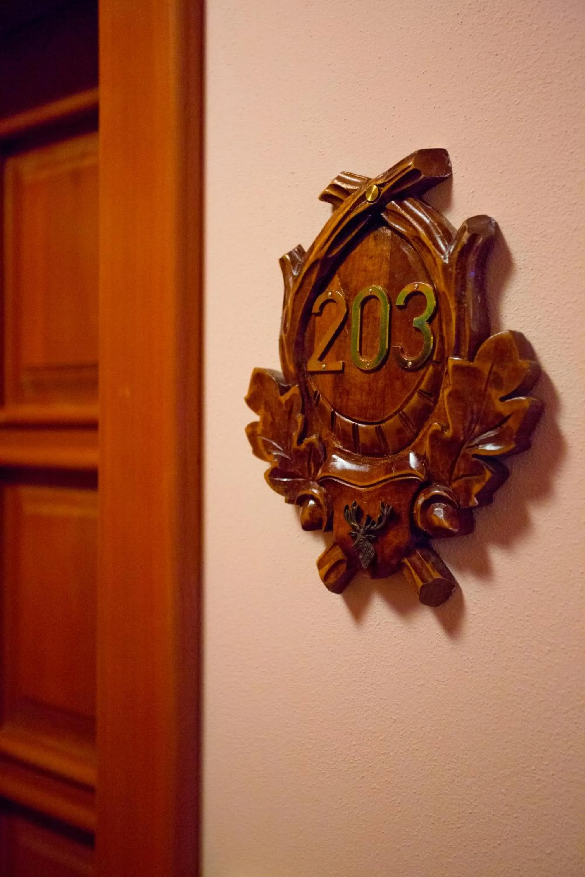 Property logo or sign in Hotel Polovnik