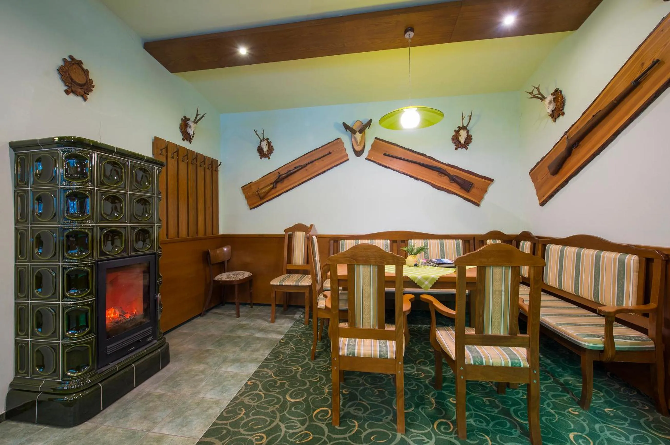 Seating area in Hotel Polovnik