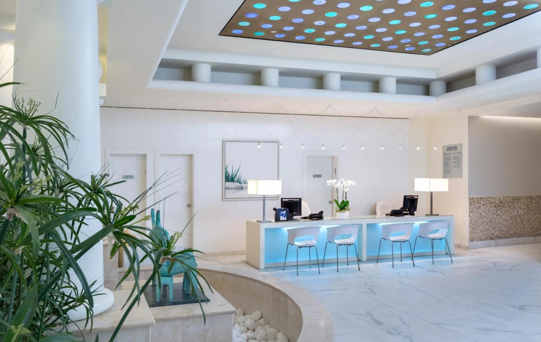 Lobby or reception in Nevo by Isrotel Collection