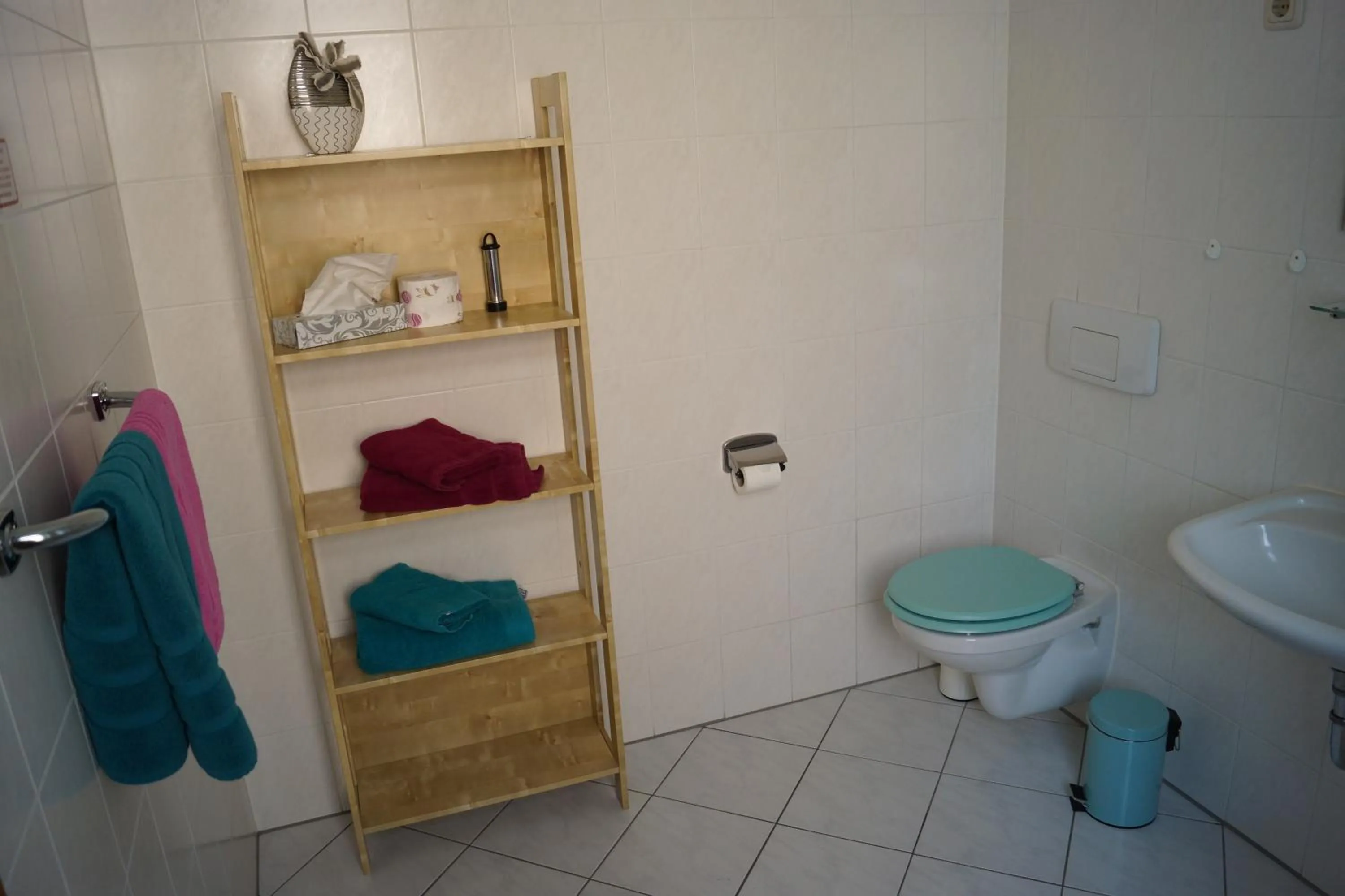 Bathroom in Pension Triebischtal