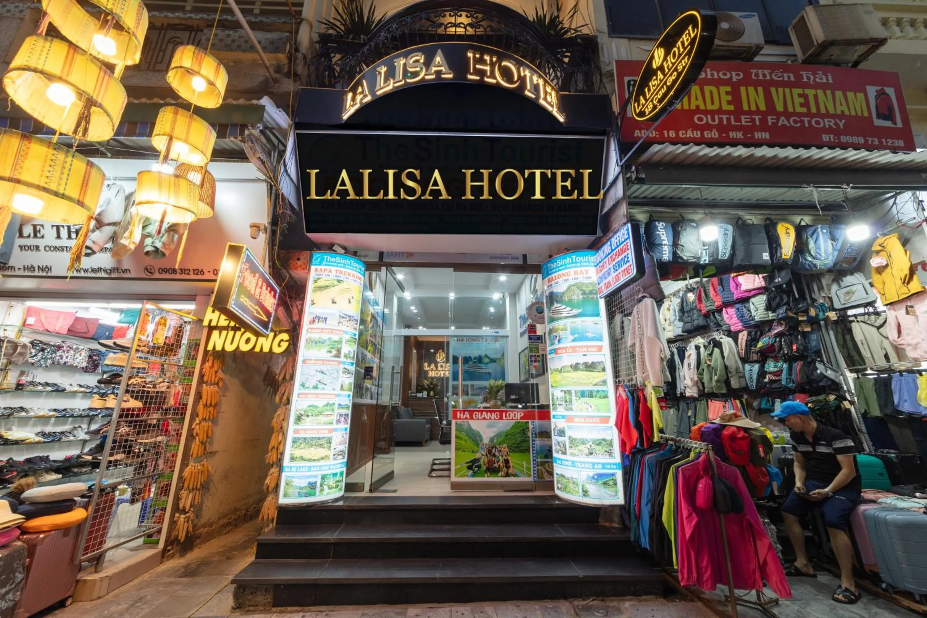 Property logo or sign in La Madera Hotel & Spa