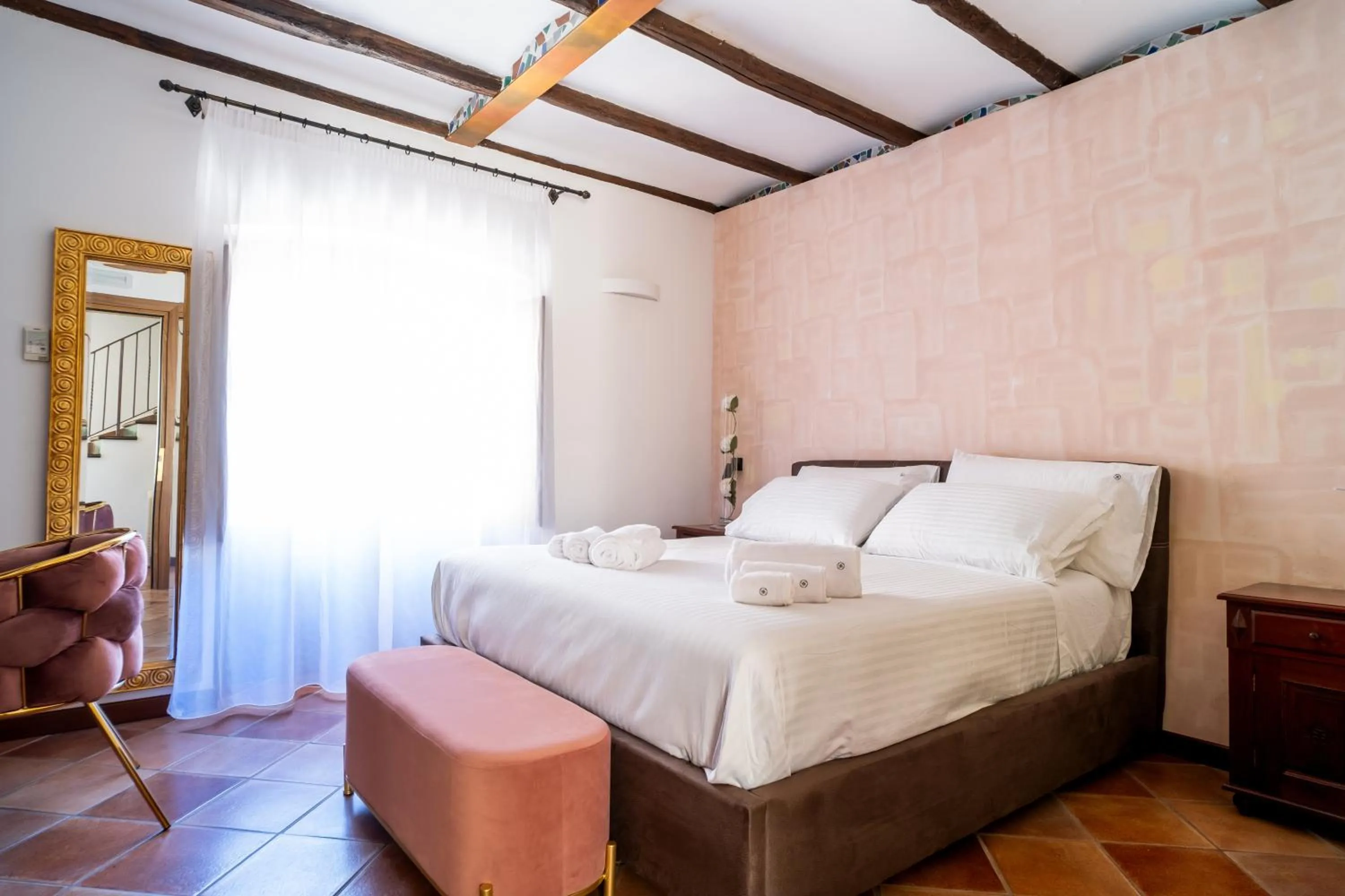 Photo of the whole room, Bed in Villa Vittoria Hotel