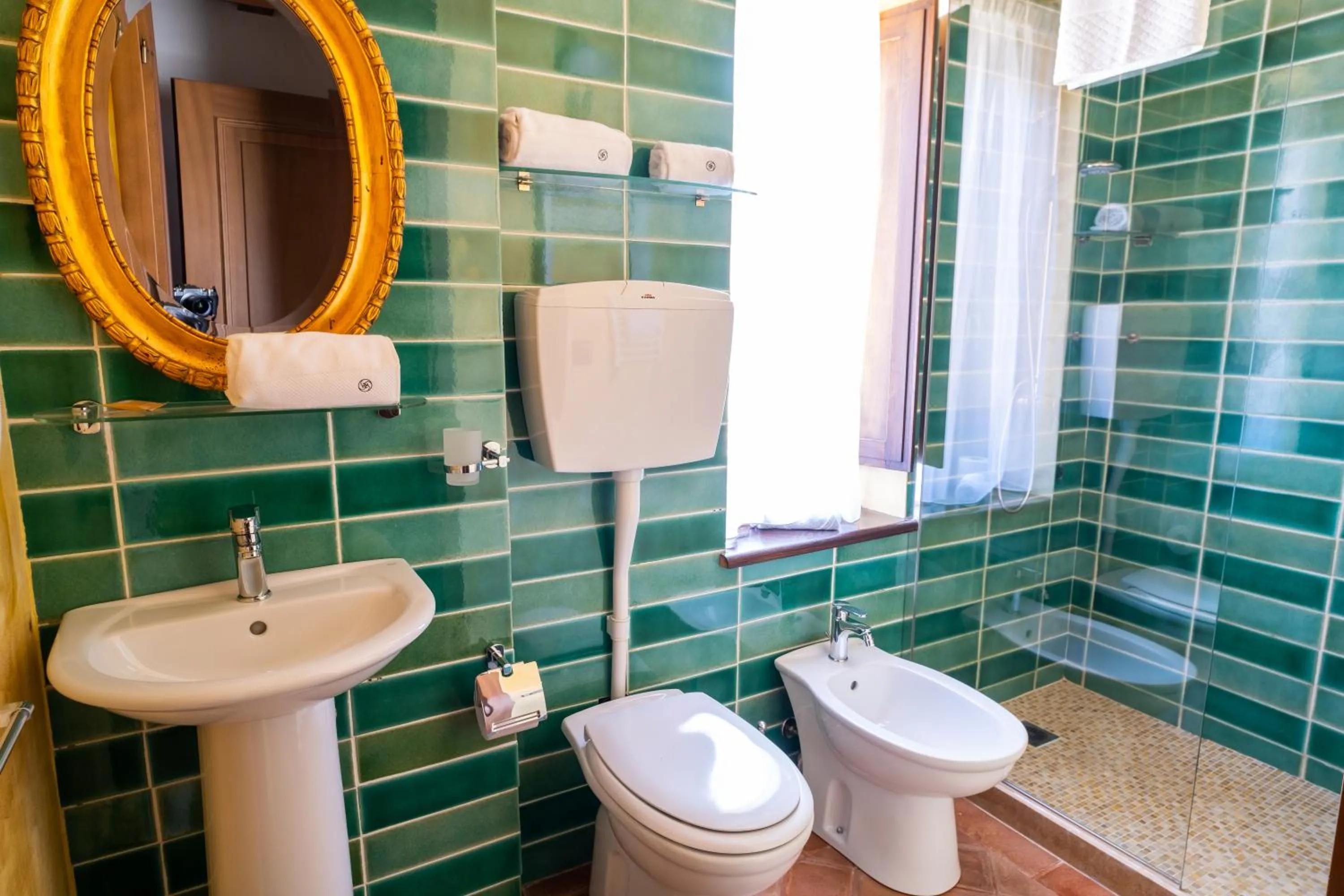 Bathroom in Villa Vittoria Hotel